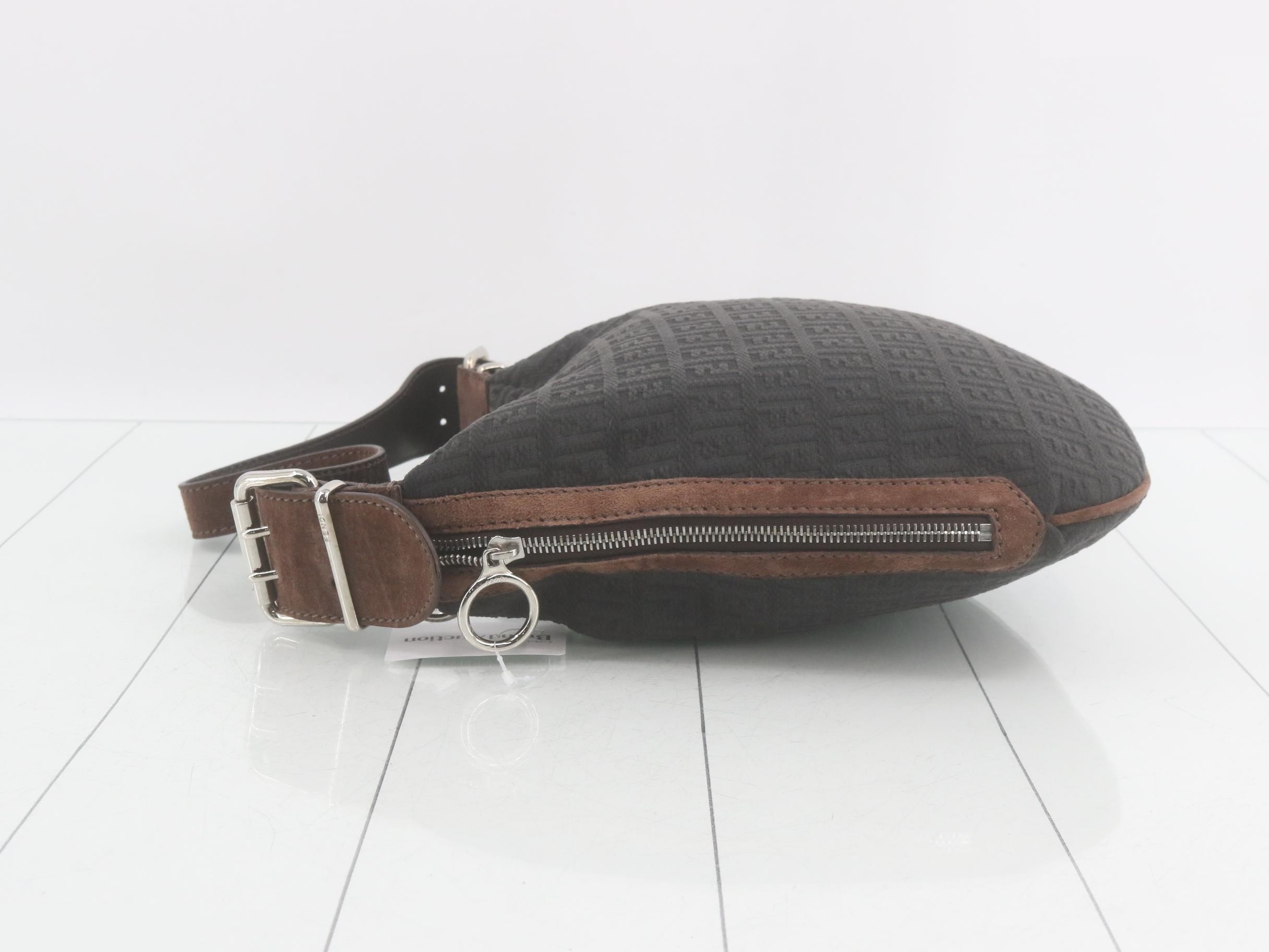 Zucchino (Bag) - Shoulder Bag, One-Shoulder, Oyster — view 4