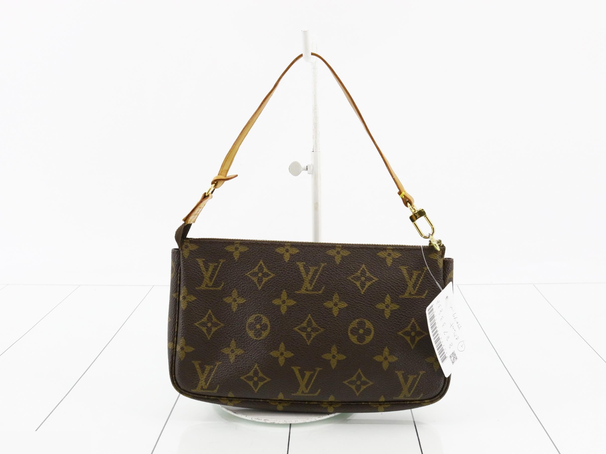 Pochette Accessoires (old model) — view 2