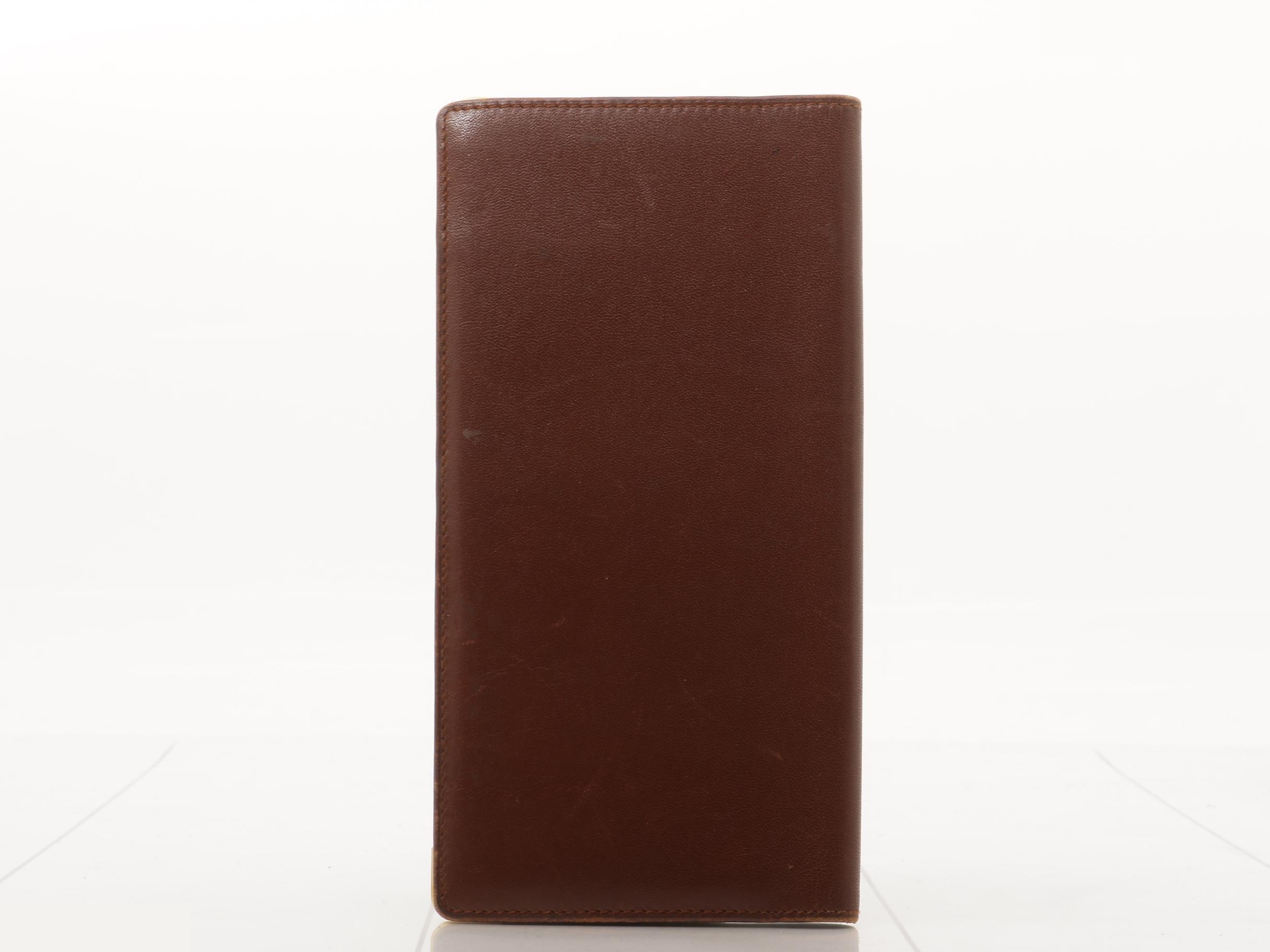 Mustline Leather Billfold/Bi-fold Long Wallet, Bordeaux — view 2