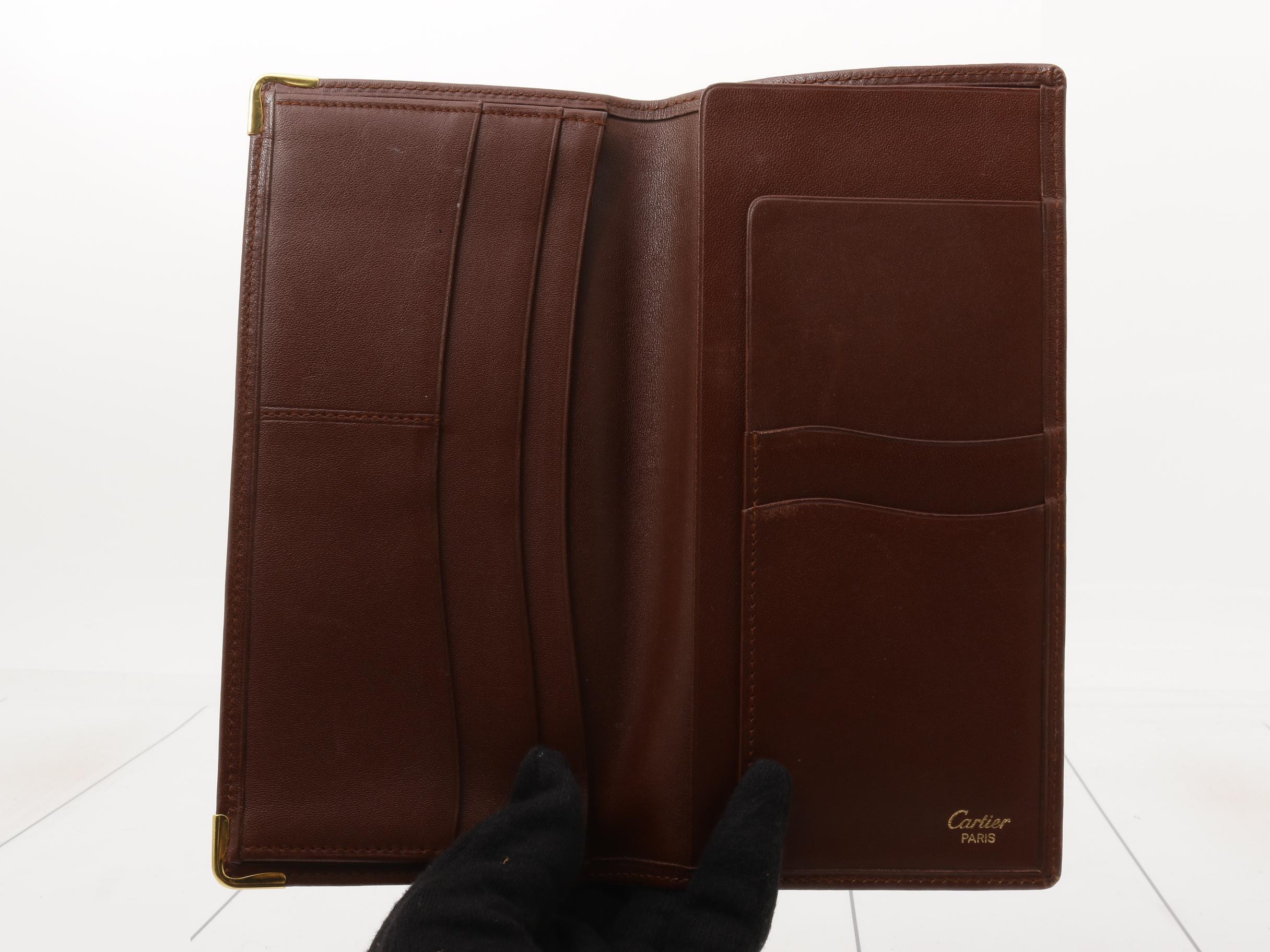Mustline Leather Billfold/Bi-fold Long Wallet, Bordeaux — view 4