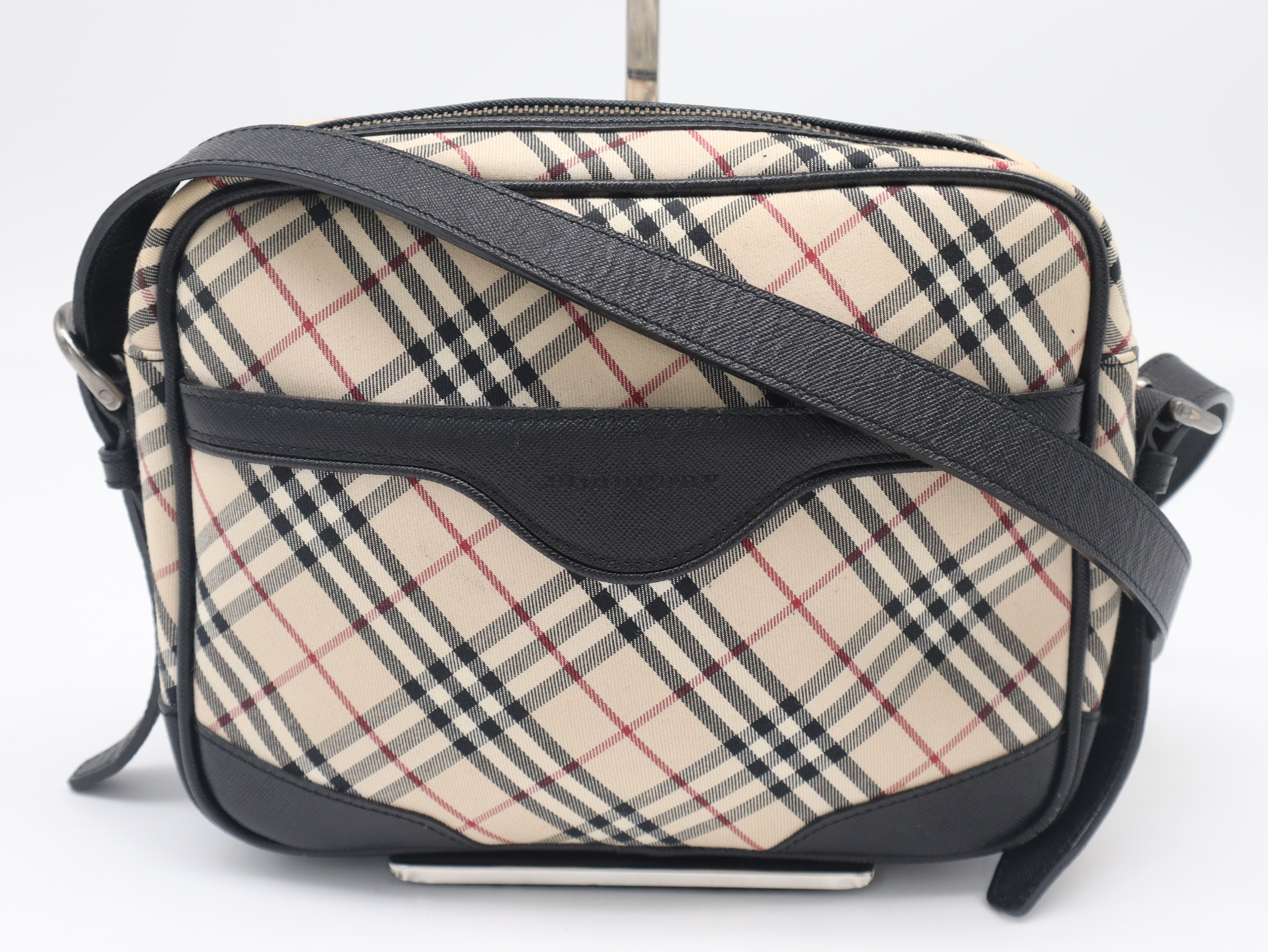 Nova Check Shoulder Bag