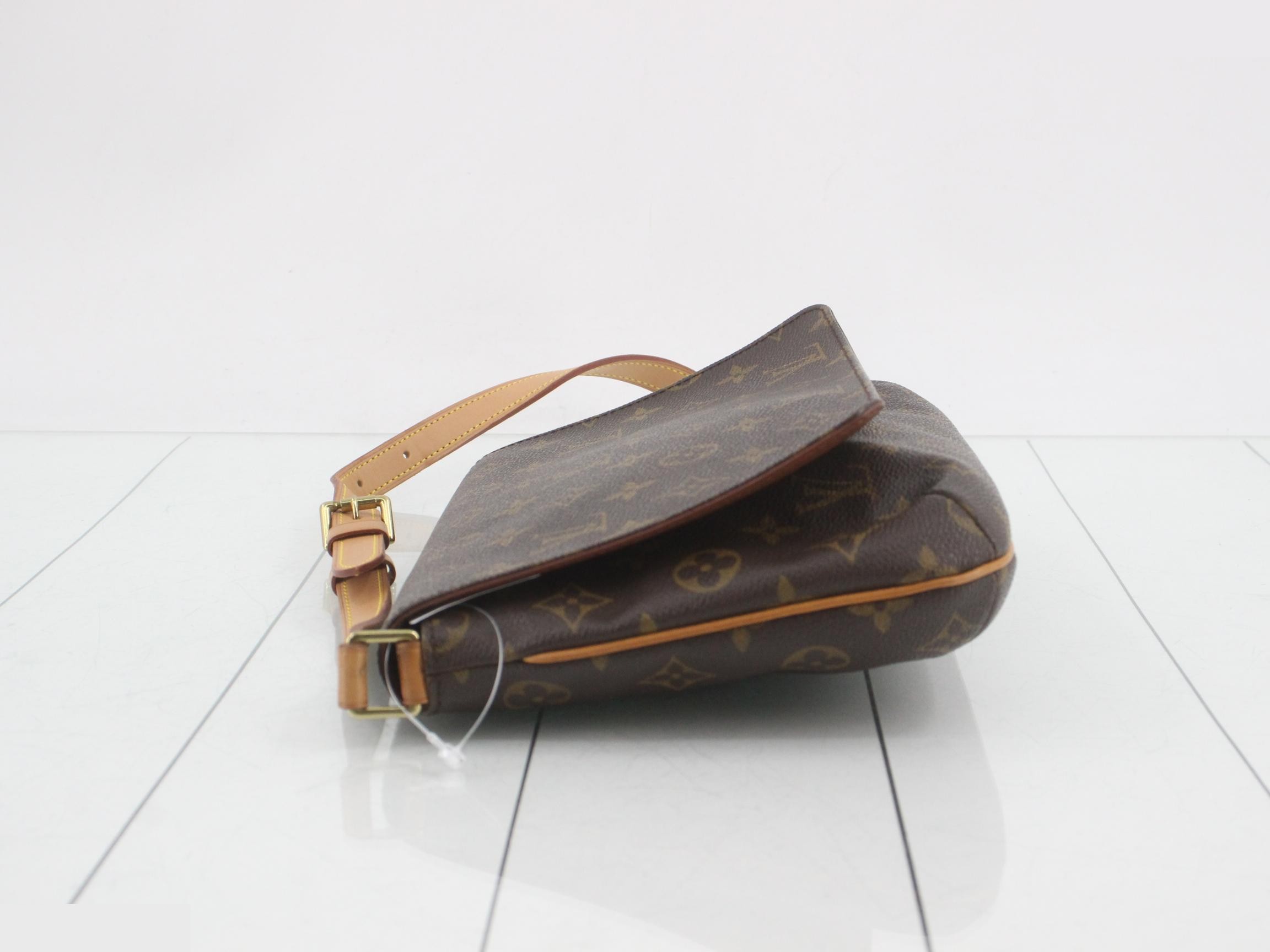 Musette Tango Short Shoulder — view 4