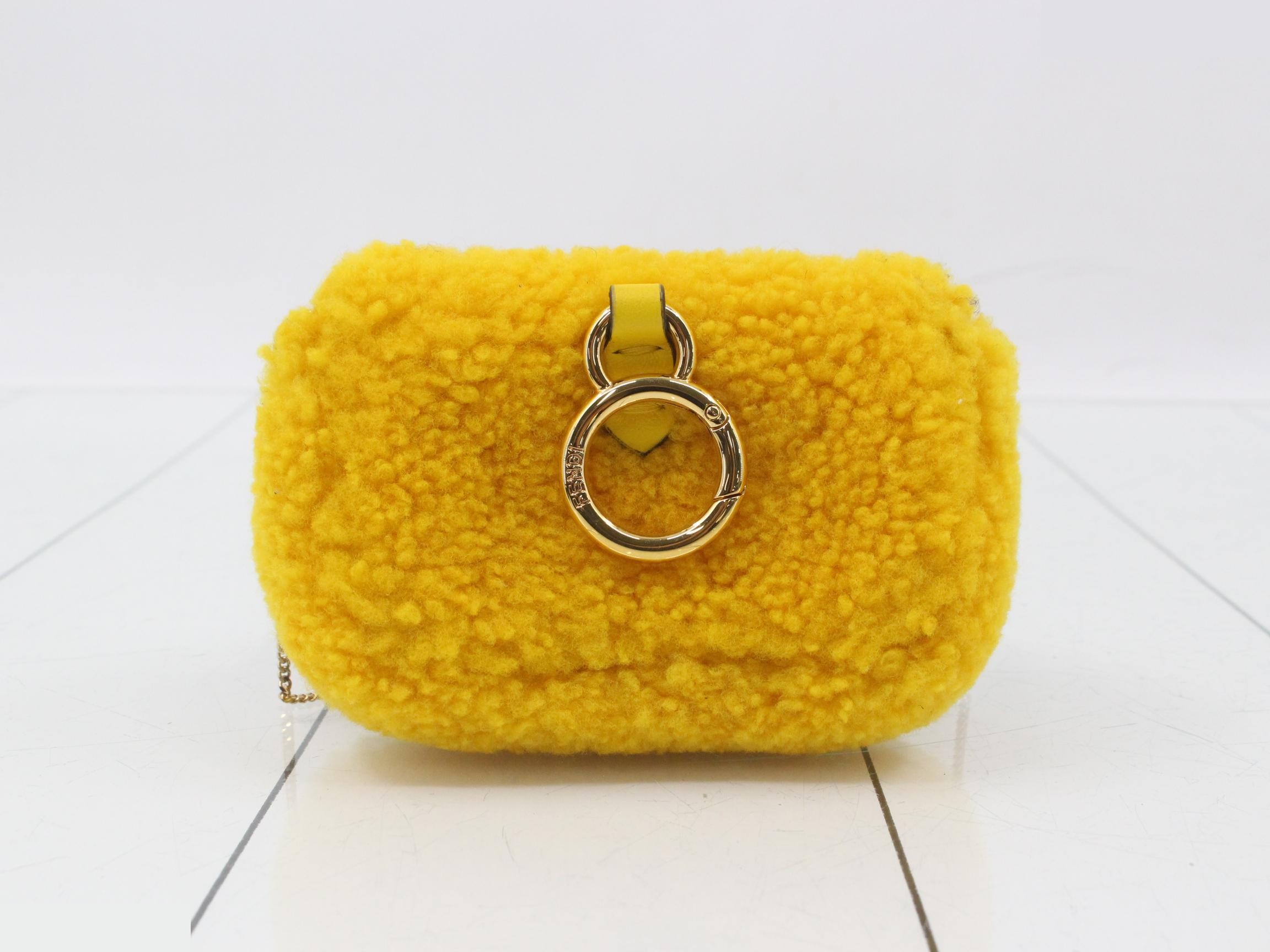 Mouton Nano Bucket Chain Pouch — view 2
