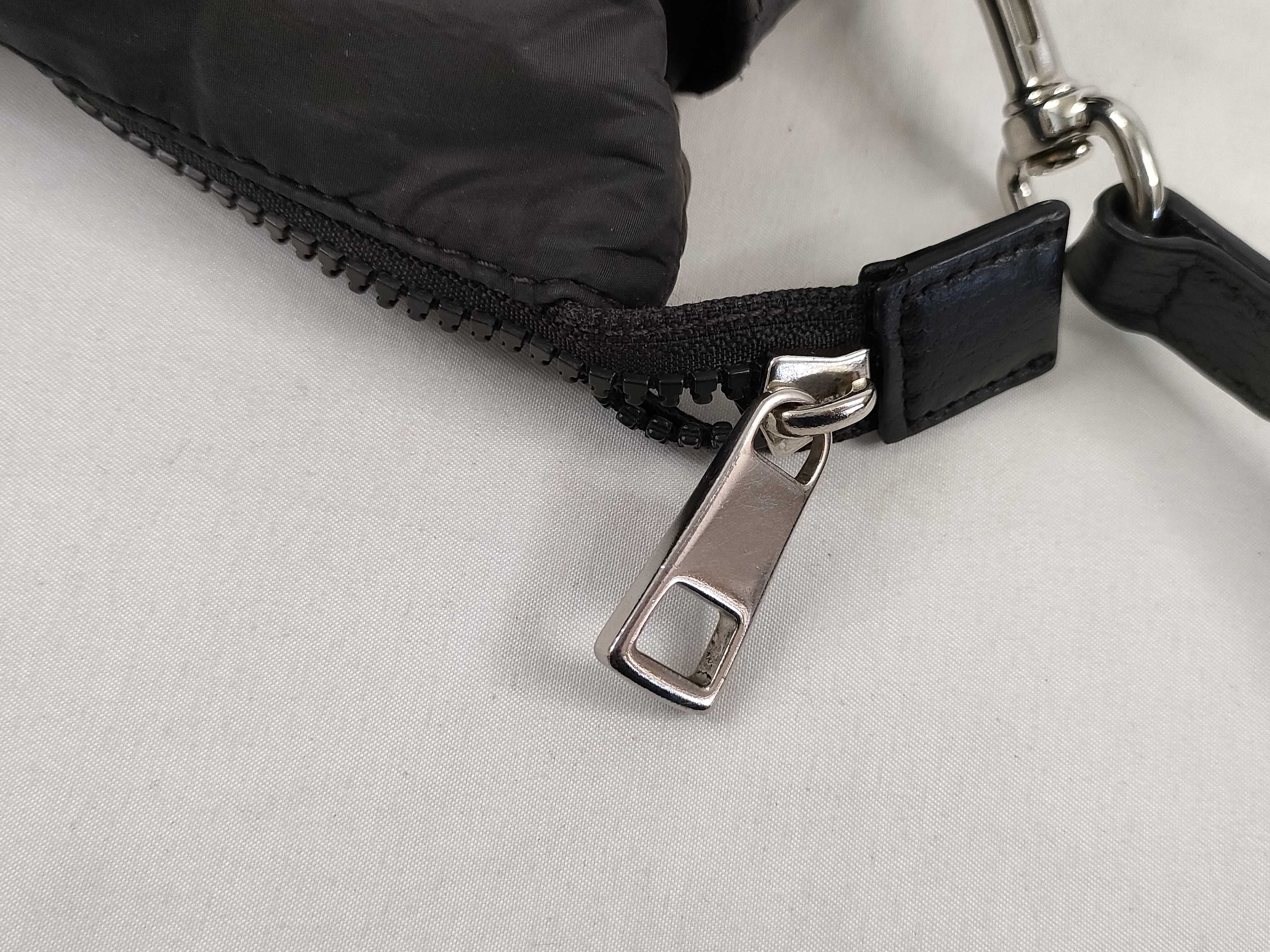GG Gucci GG Nylon Leather Tote Bag Shoulder Bag Black Serial Tote Bag — view 14