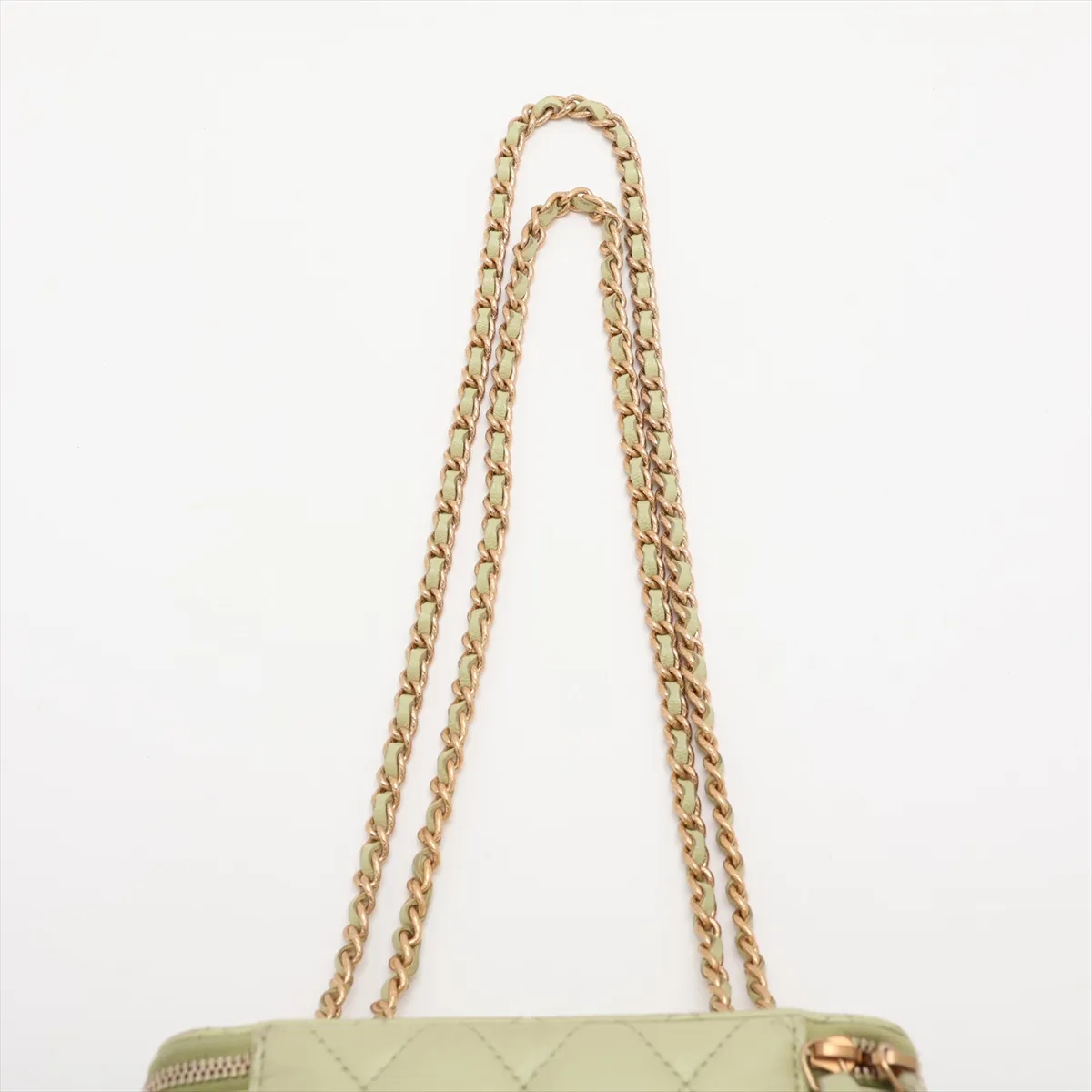 Matelassé Lambskin Chain Shoulder Bag Vanity Case Green Gold Hardware KNEC64P5 Random Serial Number — view 6