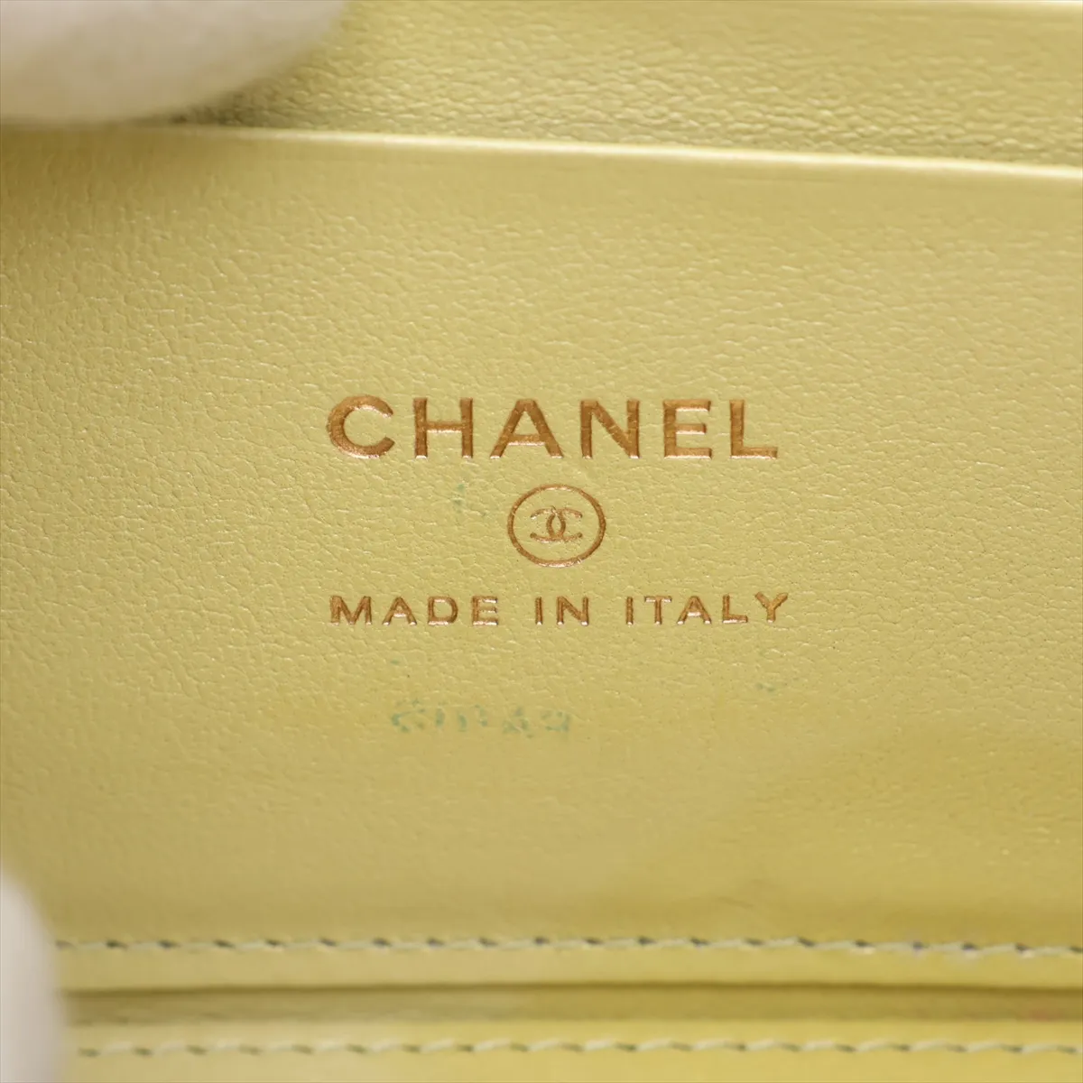 Matelassé Lambskin Chain Shoulder Bag Vanity Case Green Gold Hardware KNEC64P5 Random Serial Number — view 8