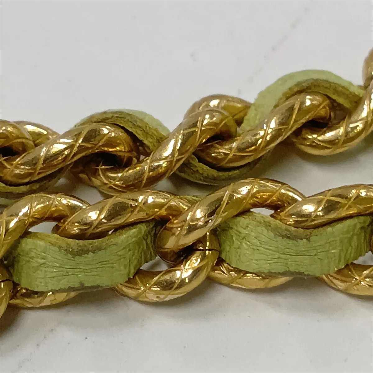 Matelassé Lambskin Chain Shoulder Bag Vanity Case Green Gold Hardware KNEC64P5 Random Serial Number — view 10