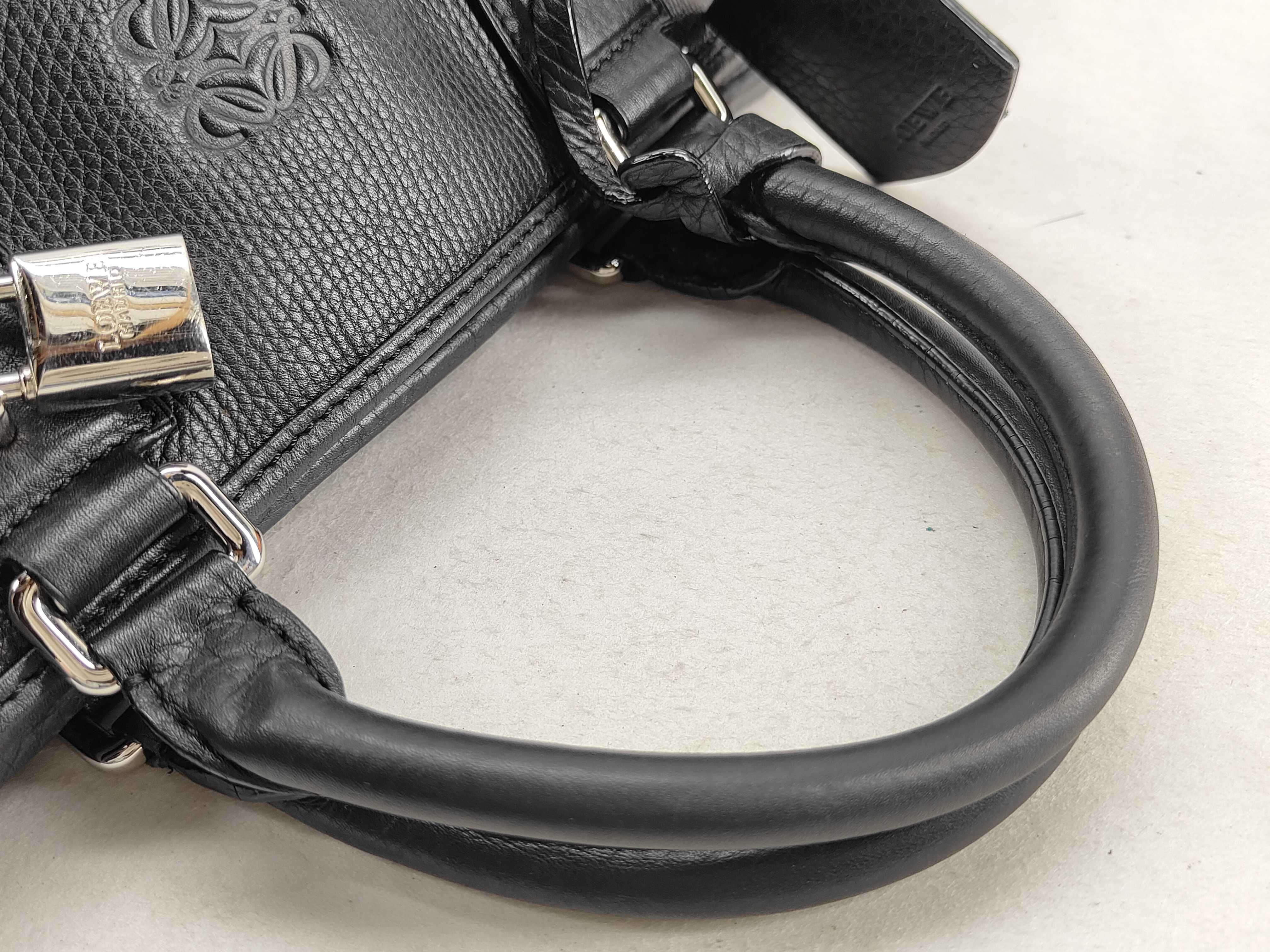 Amazona 28 Leather Handbag, Black Boston Bag — view 4