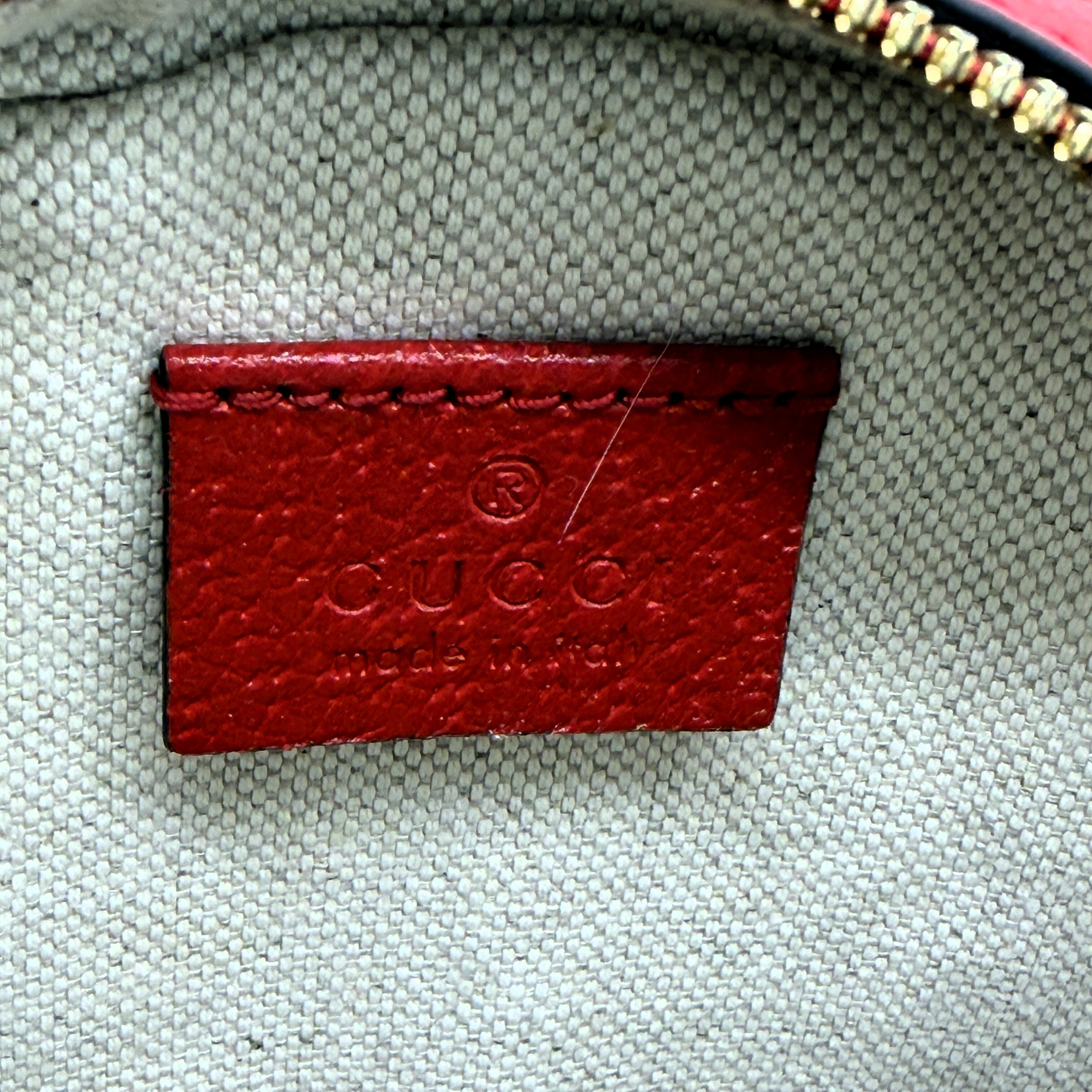 GG Supreme Apple Shoulder Bag — view 8
