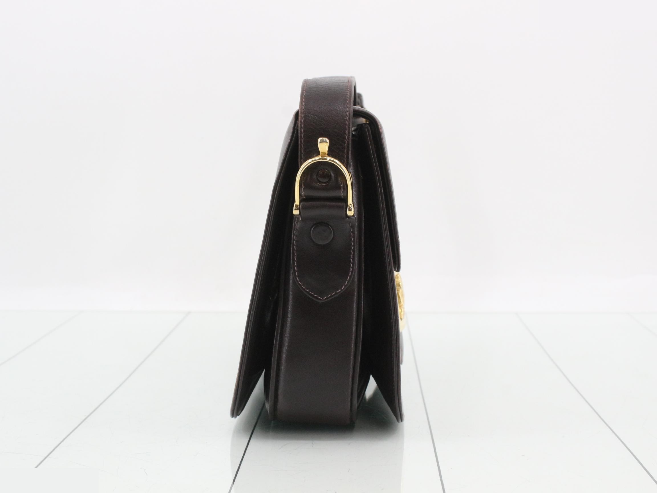 Leather shoulder bag with carriage hardware, dark brown. — view 4