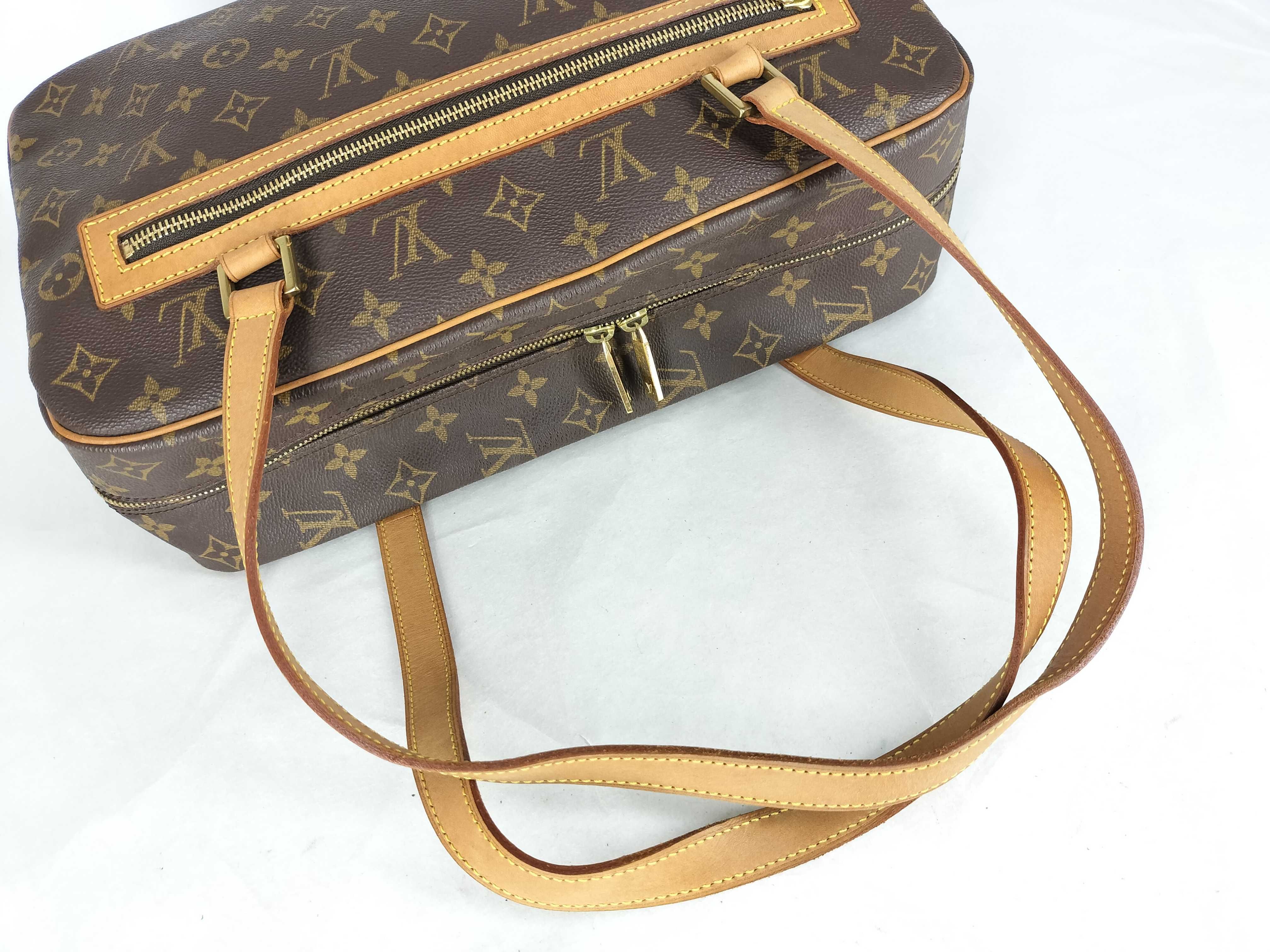Monogram Louis Vuitton Monogram Cite GM M51181 Shoulder Bag M51181 FL0022 Shoulder Bag — view 3
