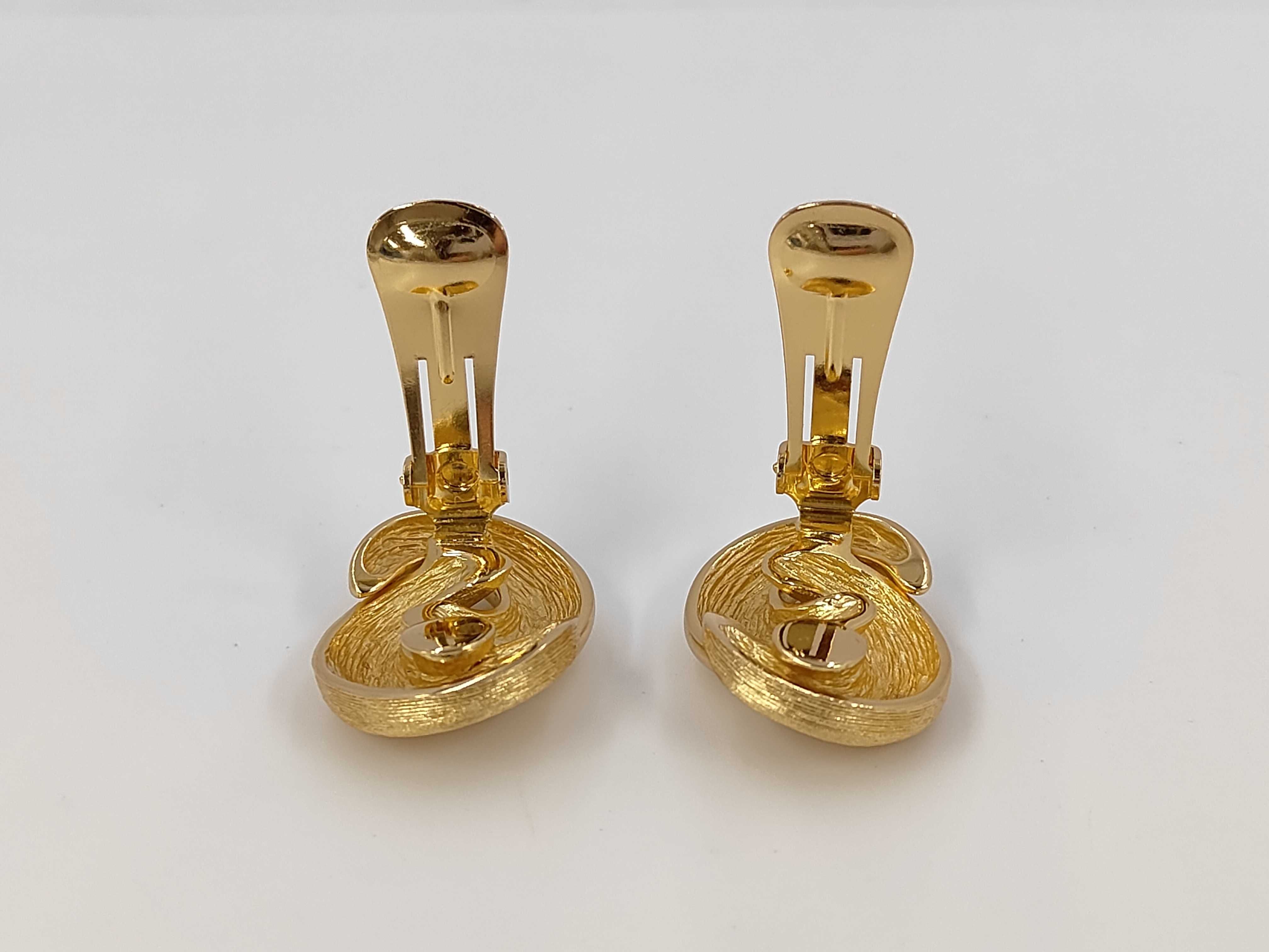 earrings — view 4