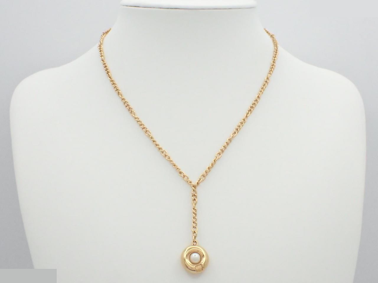 Other line: Precious metals, necklaces, pendants, neck circumference approximately 44 cm. — view 4