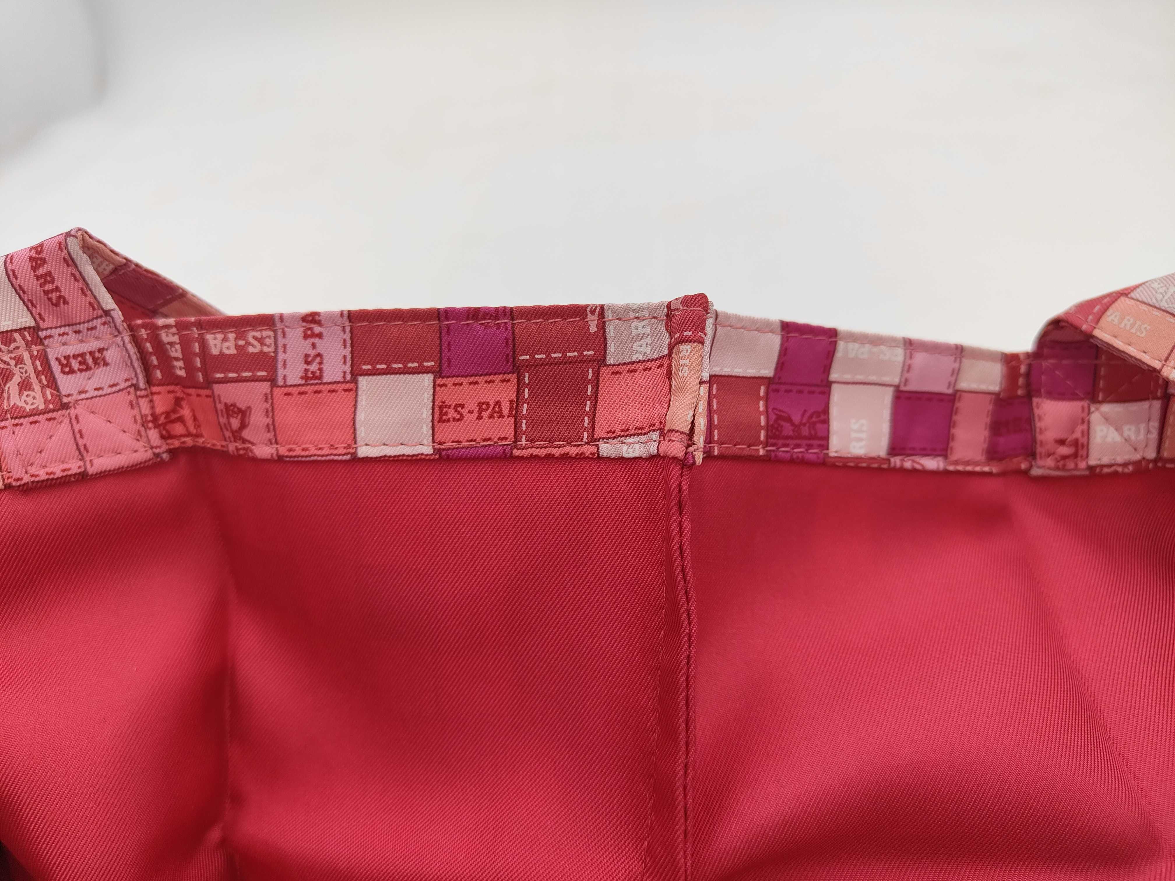 Silky Pop Tote Bag ( K stamp) Handbag — view 7