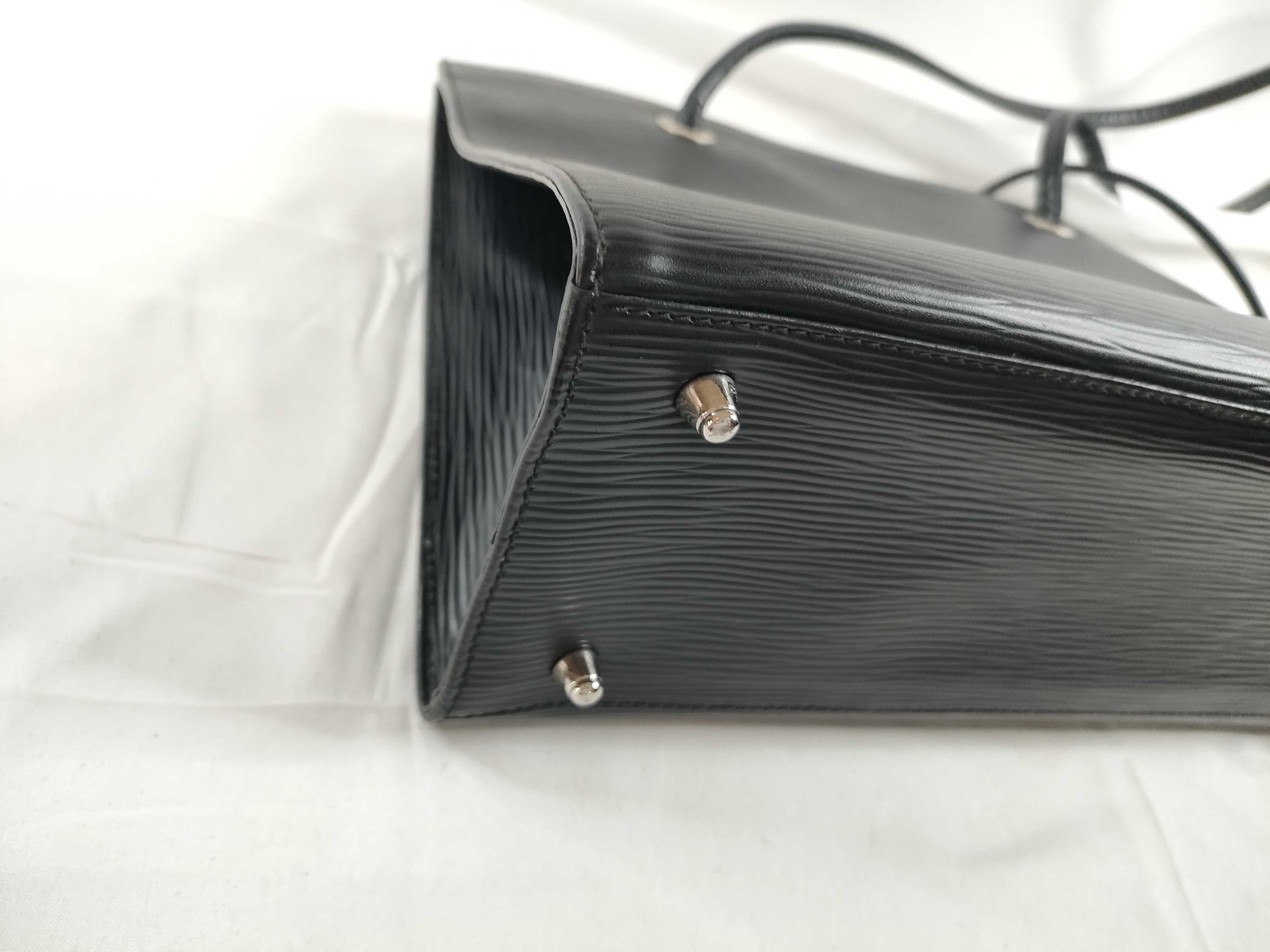 Epi Leather Logo Tote Bag 454263631078 Black W30cm Tote Bag — view 3