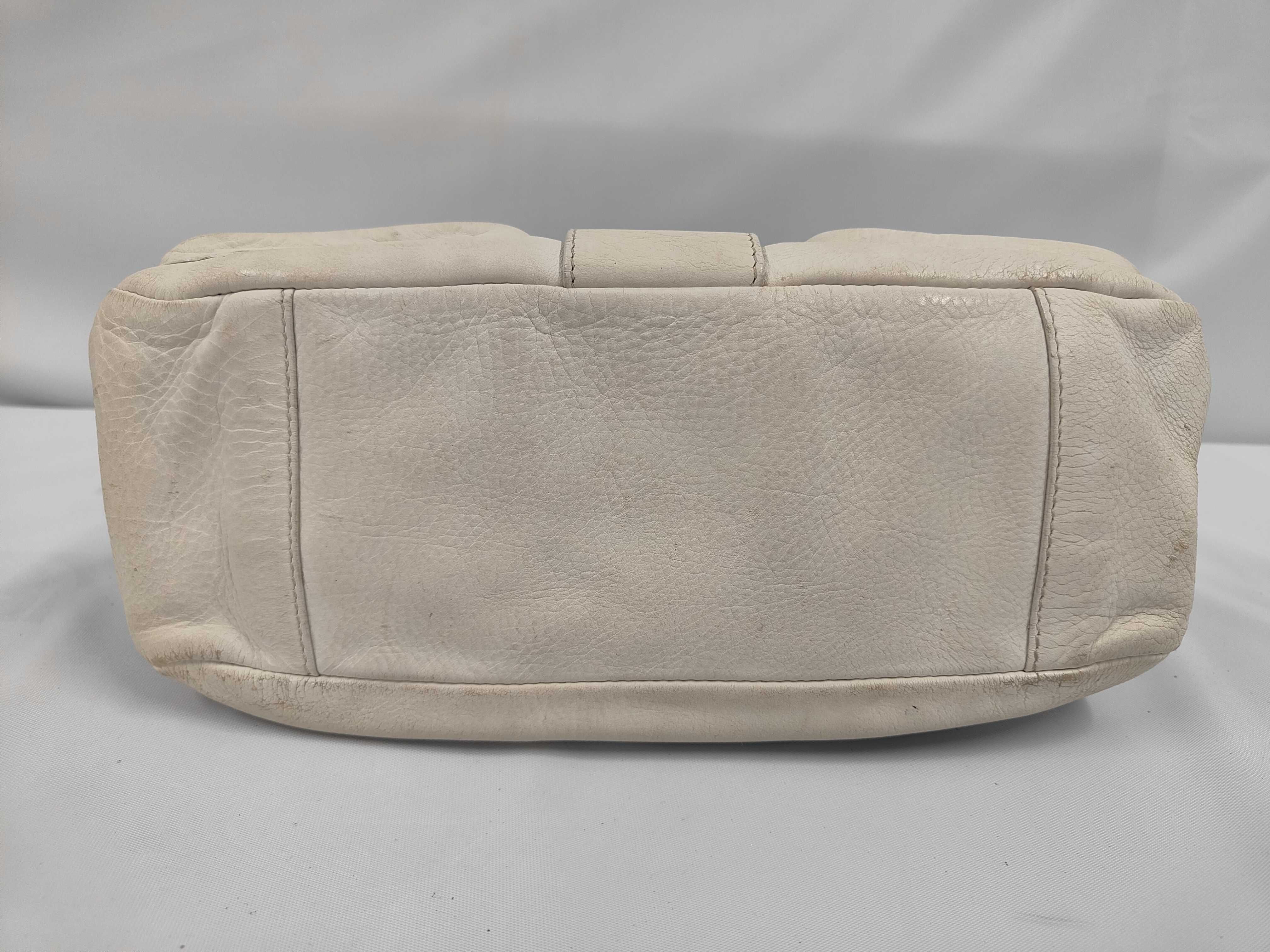 Shoulder Bag Leather Shoulder Bag — view 3