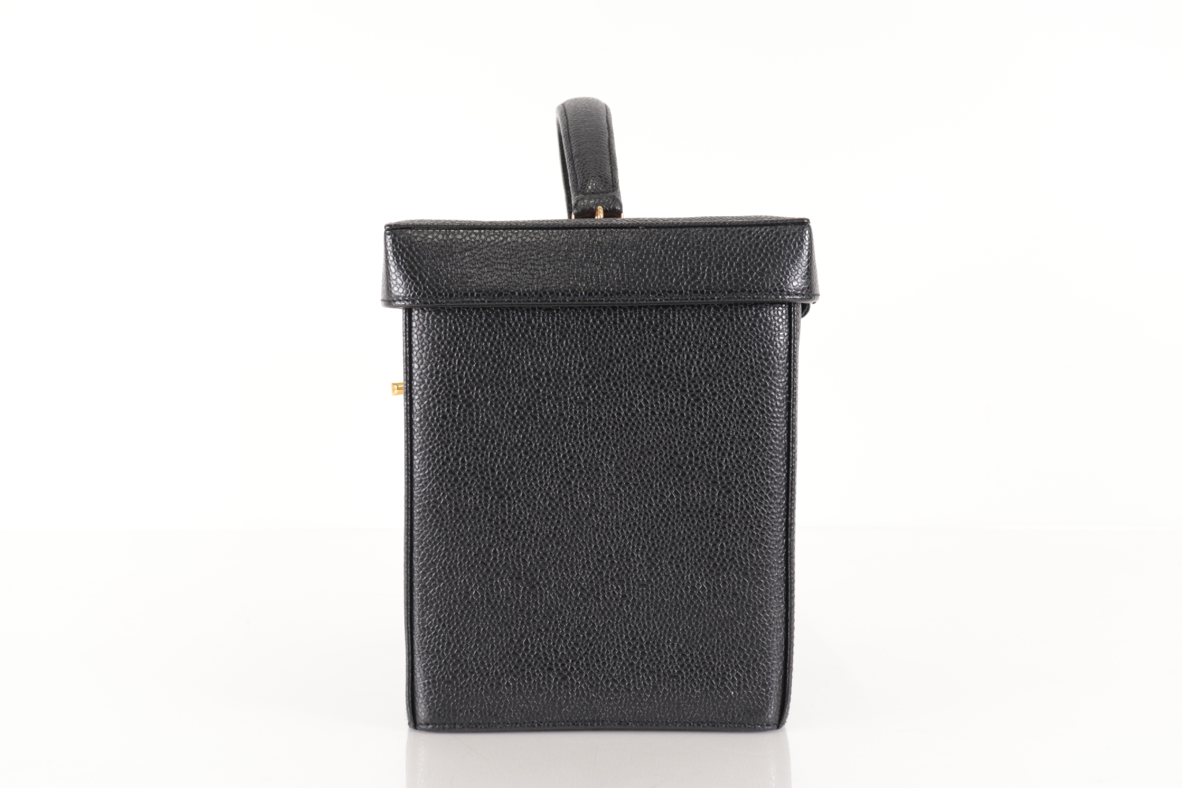 Caviar Circle Coco 2-Way Vanity Handbag (No. 3) — view 5