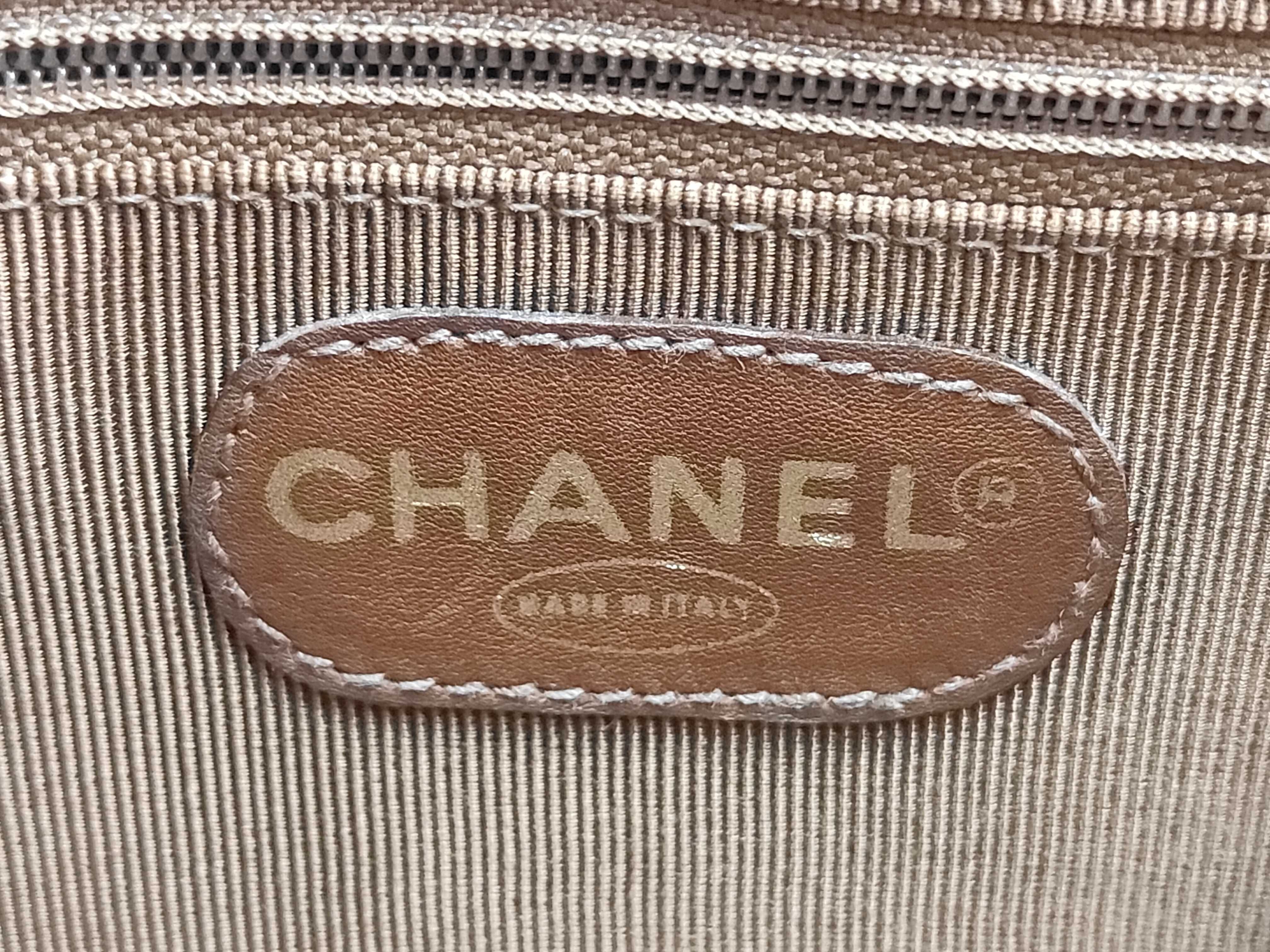 Matelassé Coco Mark Turnlock Shoulder Bag (with serial number sticker) — view 13