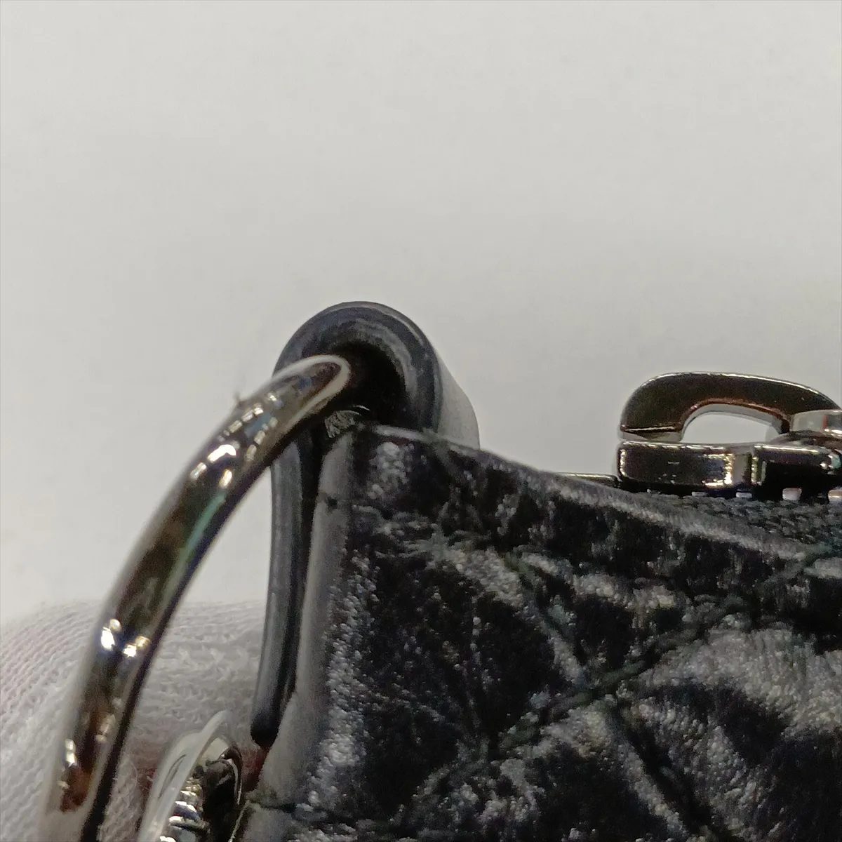 Cannage Caro Tulip Leather Chain Shoulder Bag, Black — view 10
