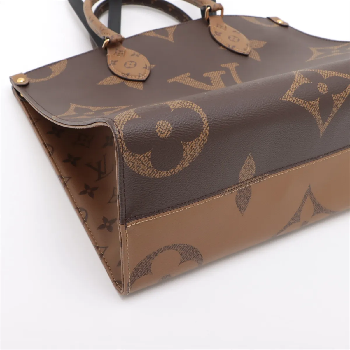 Giant Monogram Reverse OnTheGo MM M45321 LM4280 Brown (RFID detected) — view 4