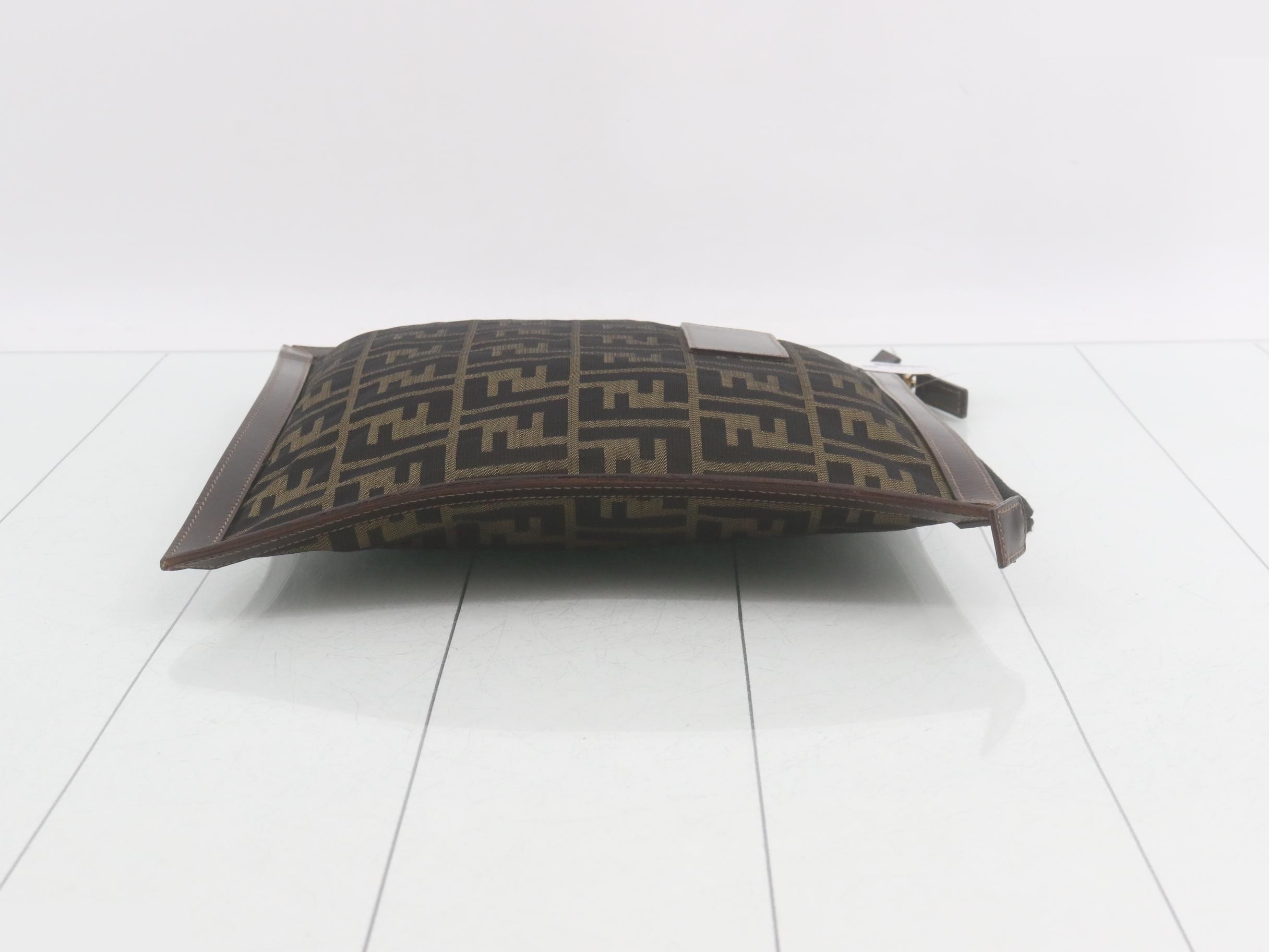 ZUCCA (Bag) Clutch Pouch Clutch Bag — view 3