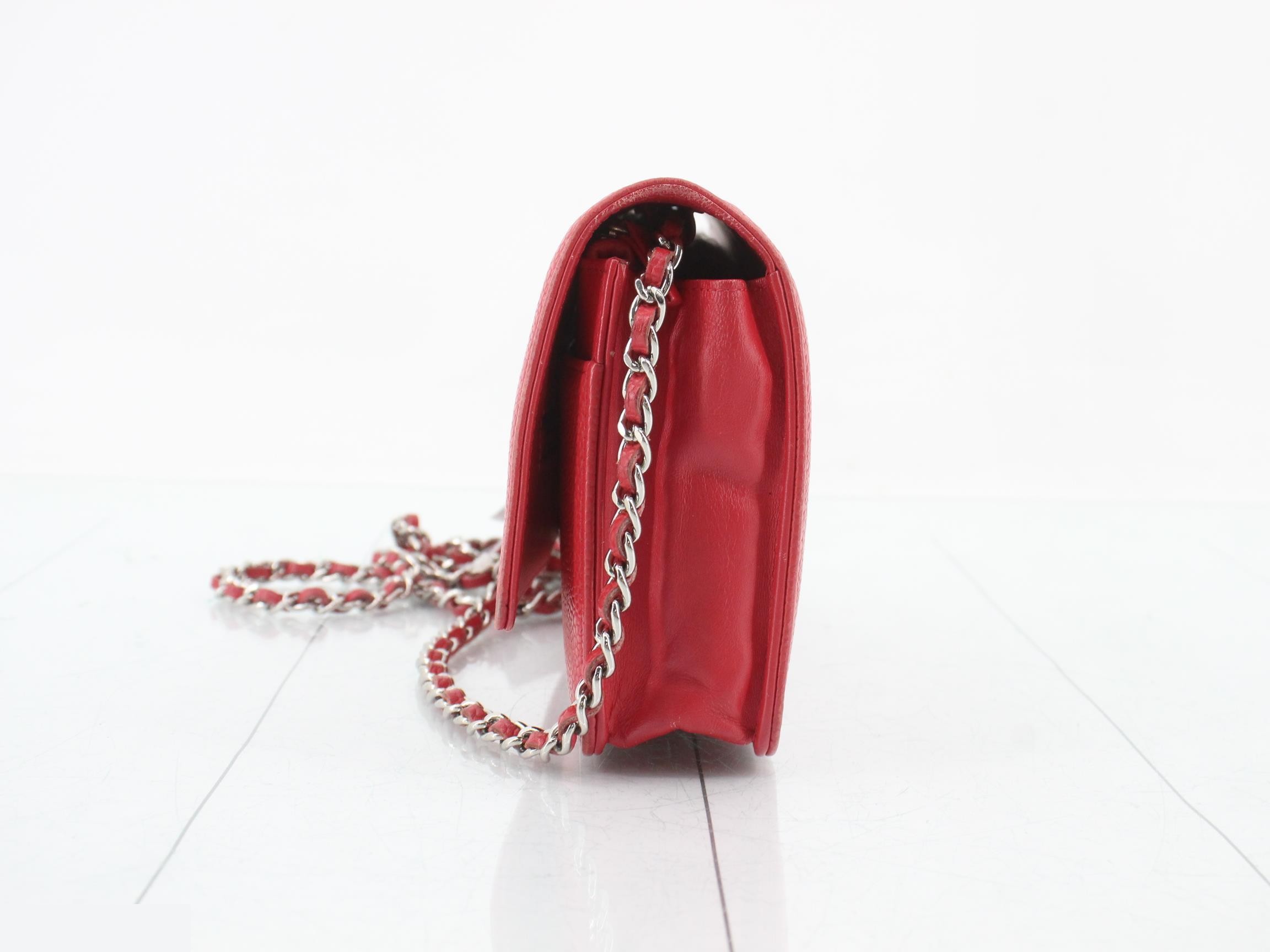 Caviar Skin Chain Shoulder Bag, Mini, W19, Pink, Series 18 — view 3