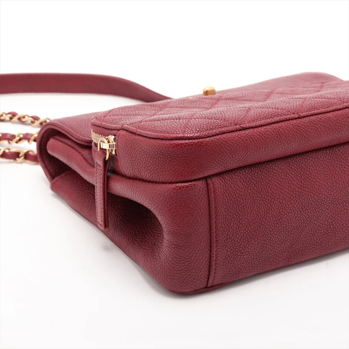 Matelassé Caviar Skin Single Flap Double Chain Bag, Red with Gold Hardware, 28503195 (Serial Number 28) — view 4