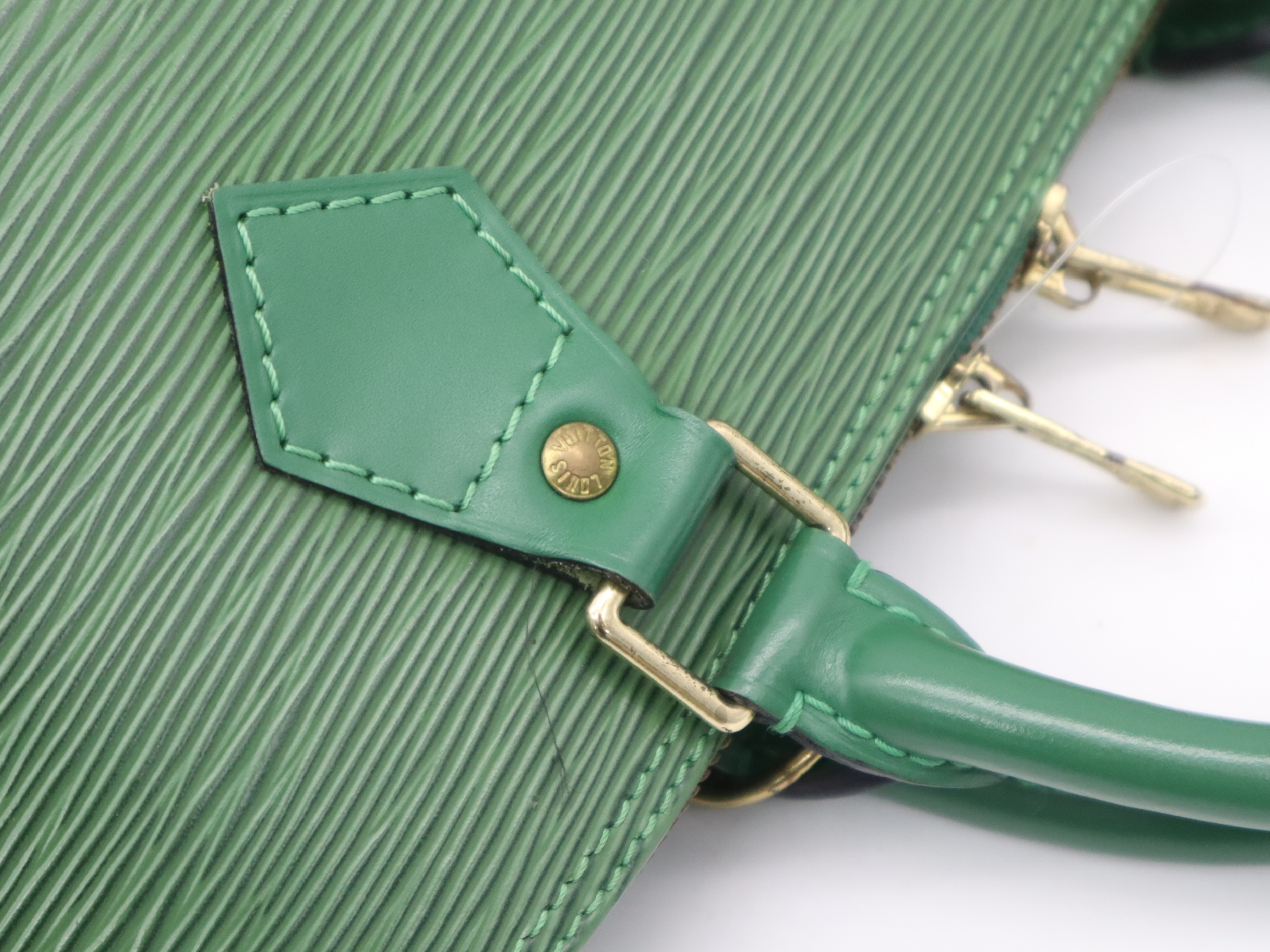 M52144 Epi Arma Borneo Green Handbag with Shoulder Strap — view 7