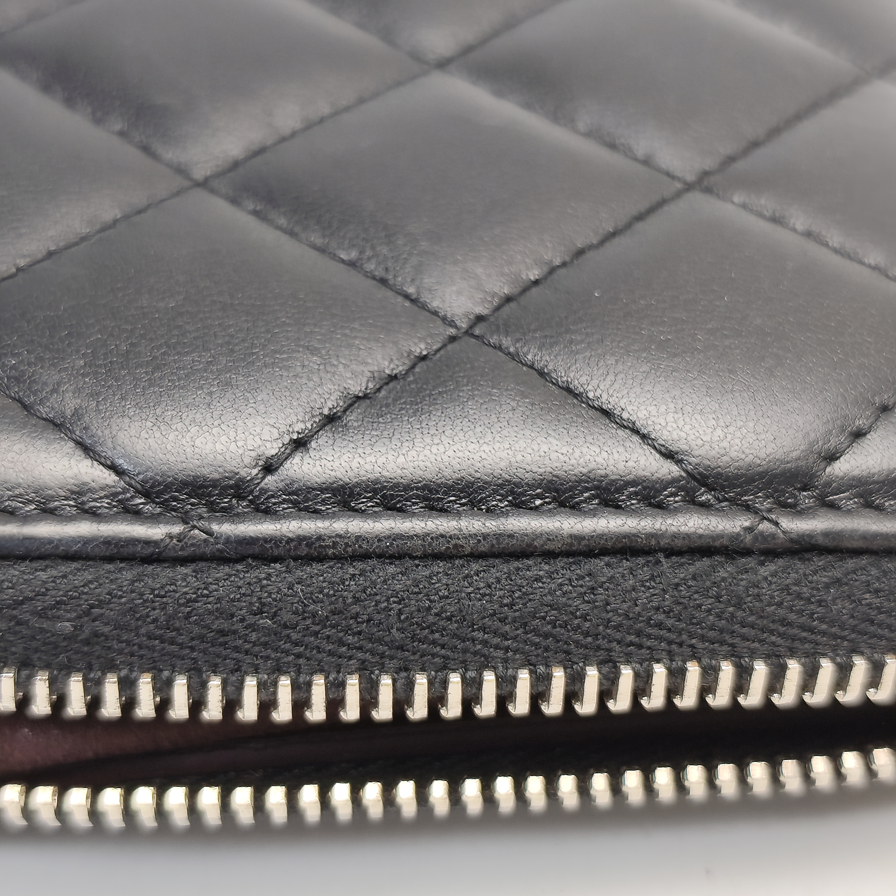【*Shipped from: China*】CHANEL Lambskin Wallet 19795887 — view 14