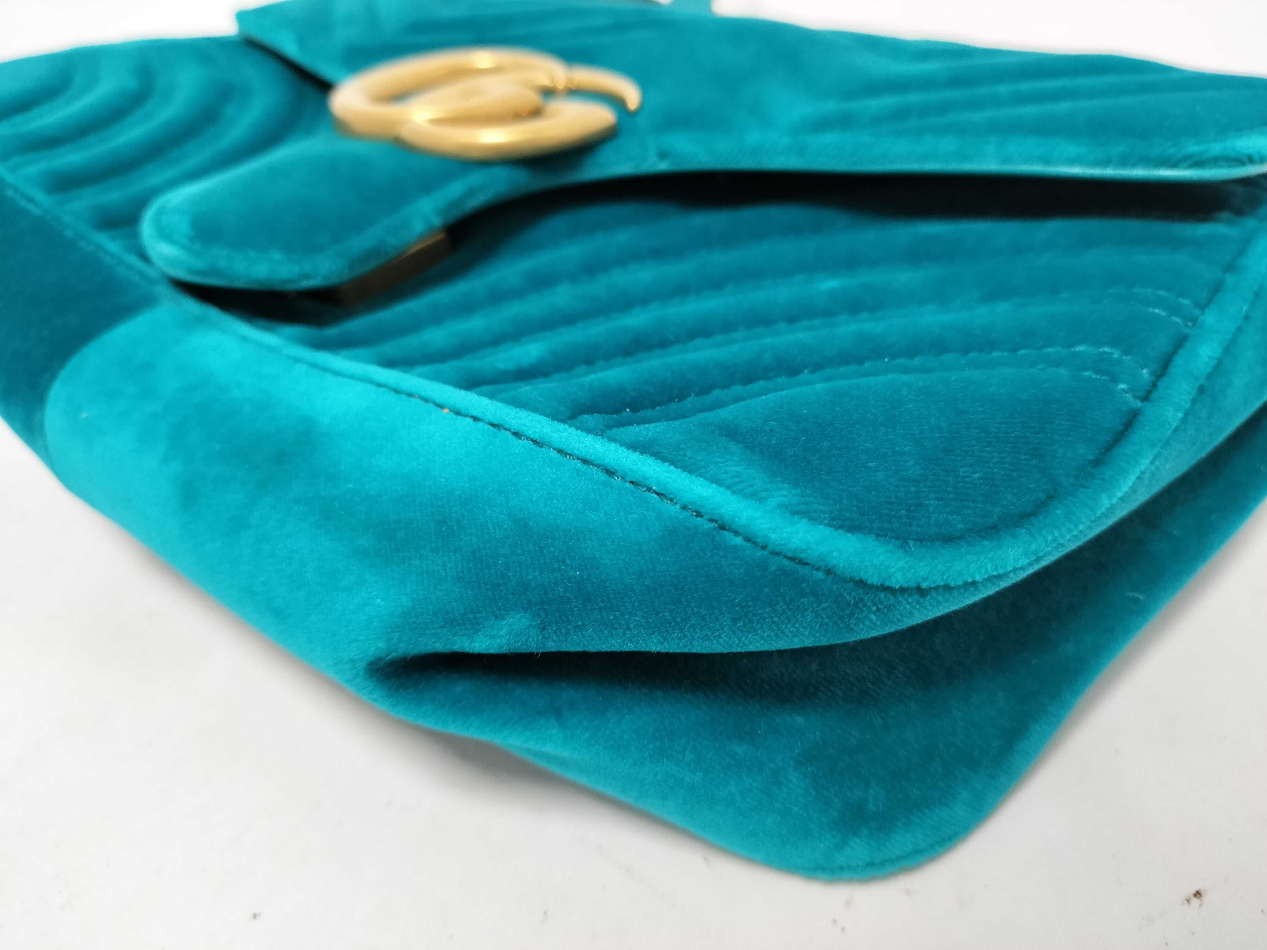 GG Marmont Velour Shoulder Bag — view 7