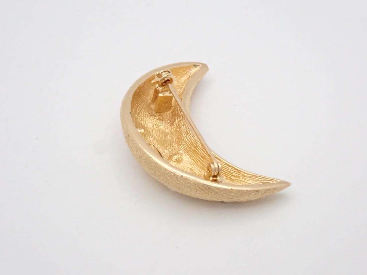 crescent moon motif brooch — view 2