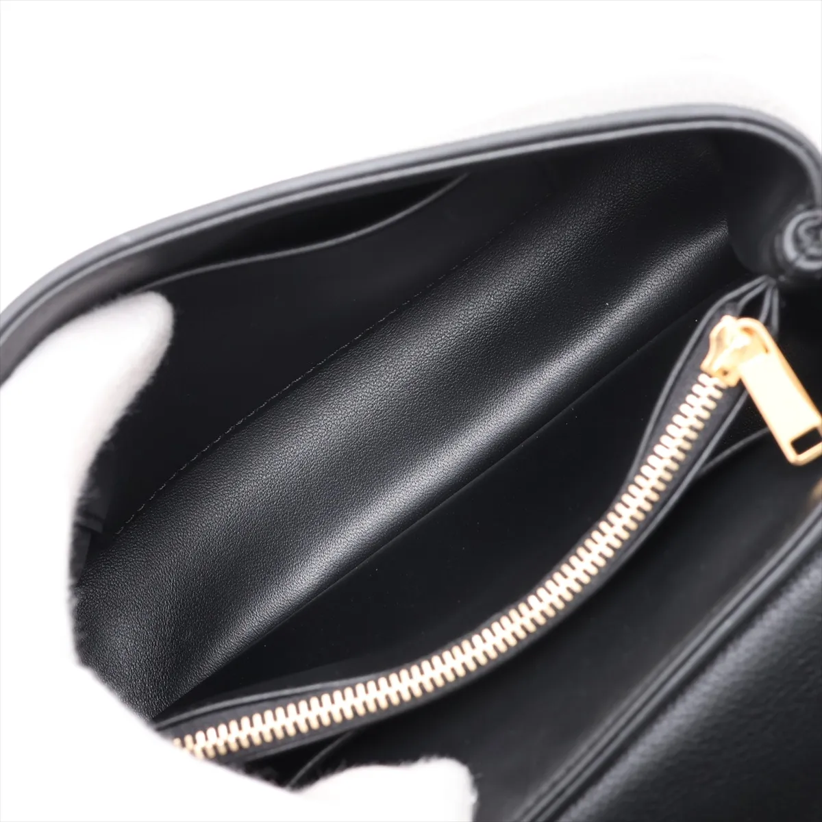 Triomphe Teen Nino Leather 2-Way Handbag, Black — view 8