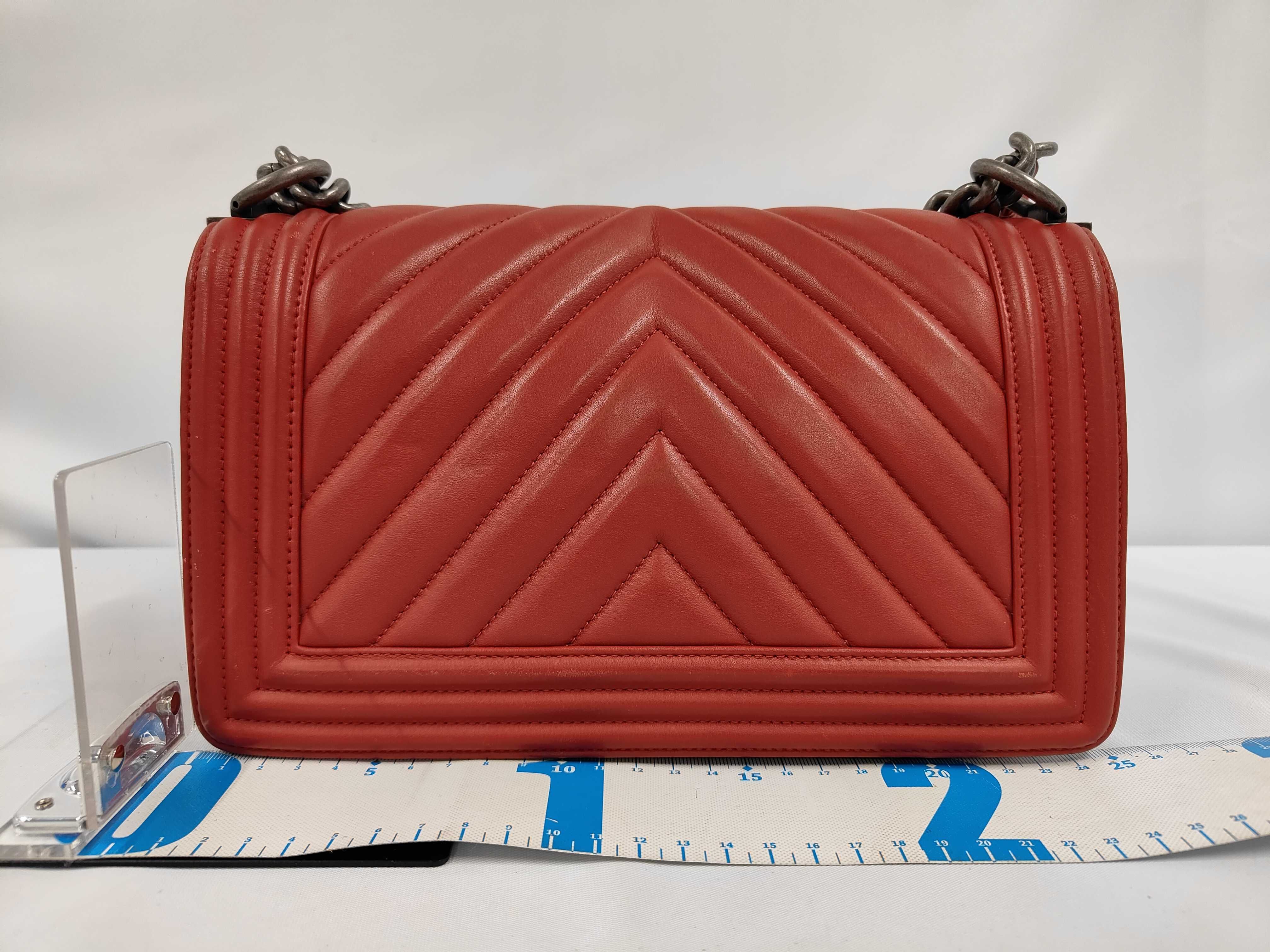 Chevron V-stitch Boy Chanel Chain Shoulder Bag — view 2