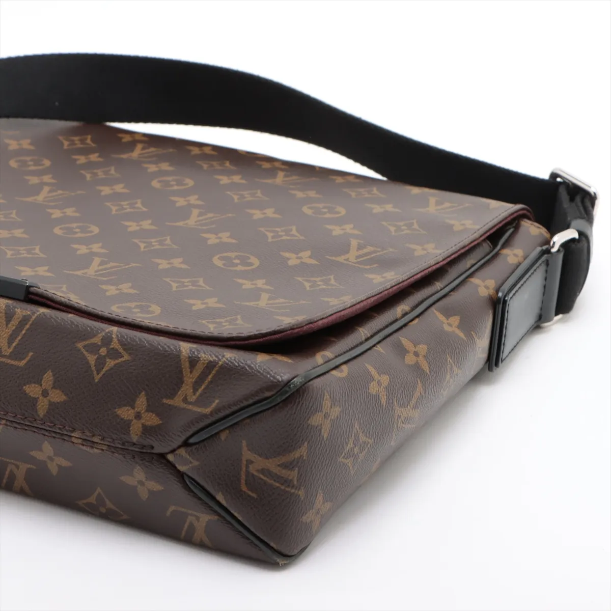 Monogram Macassar District MM M40934 FL2193 Brown x Black, Flap magnet missing — view 3