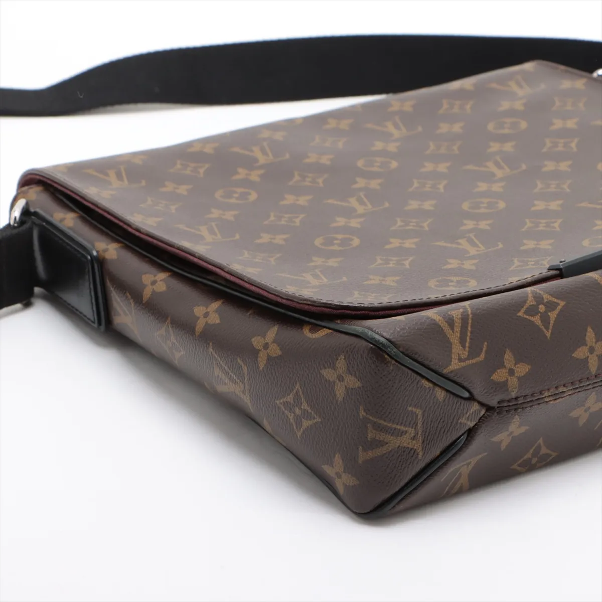 Monogram Macassar District MM M40934 FL2193 Brown x Black, Flap magnet missing — view 4