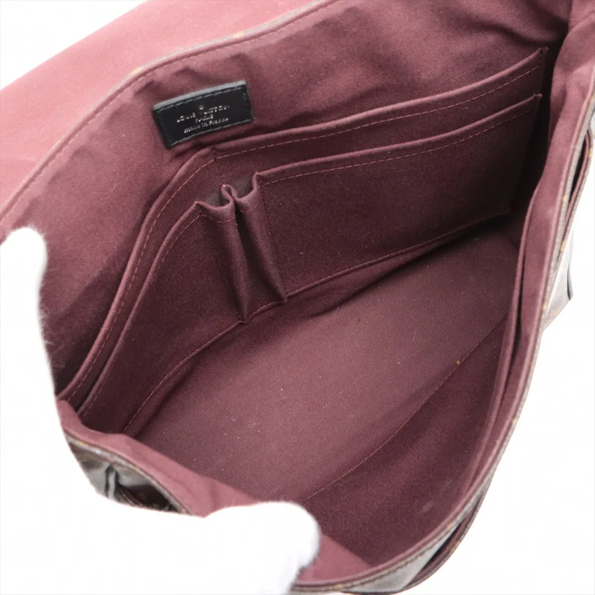 Monogram Macassar District MM M40934 FL2193 Brown x Black, Flap magnet missing — view 6