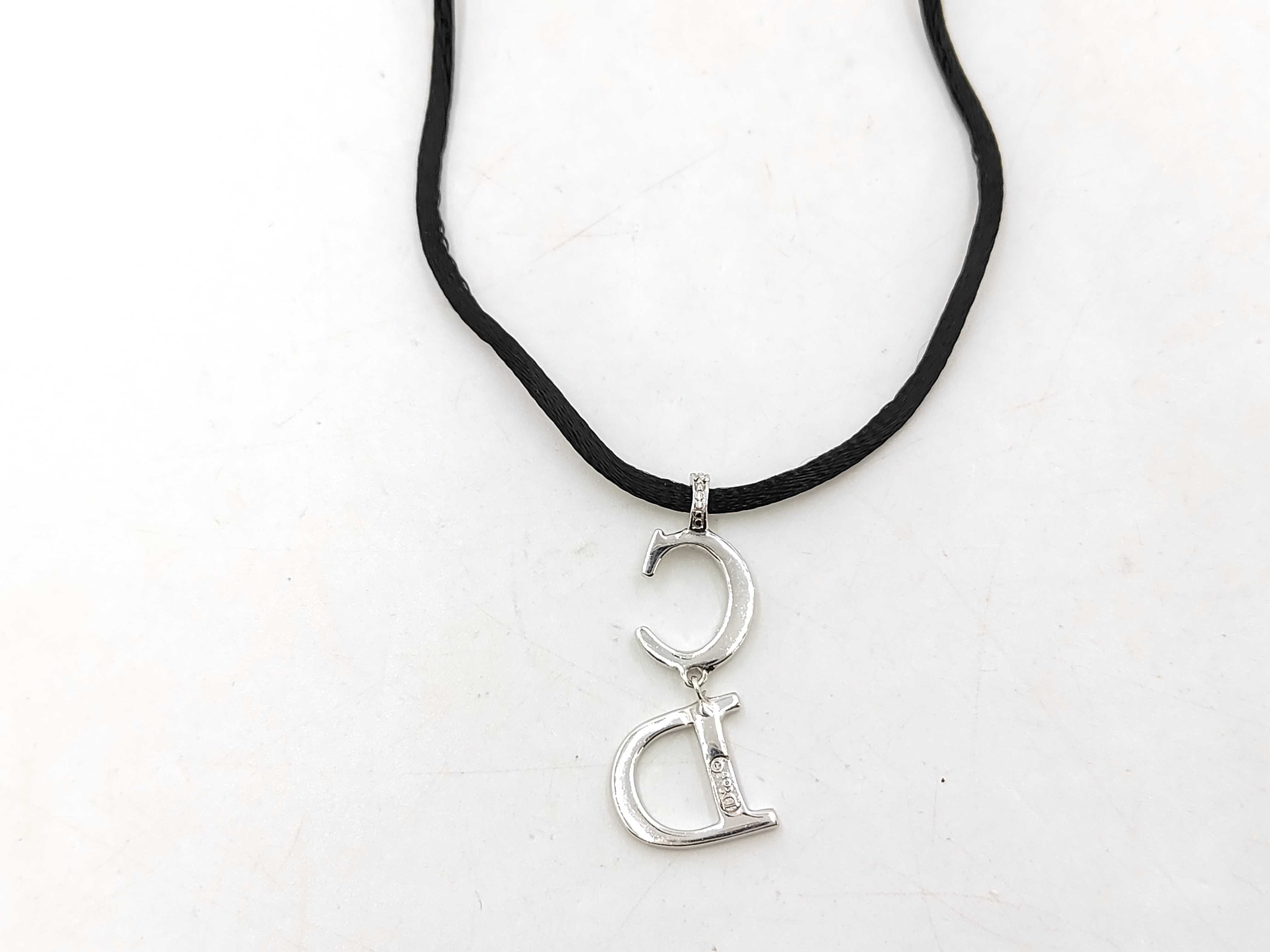Christian / Necklace — view 3
