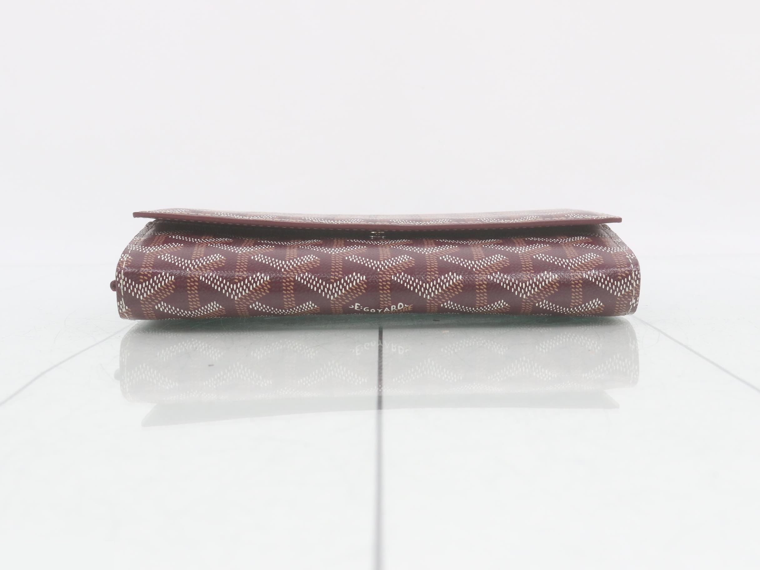 Varenne pouch wallet unused storage item — view 3