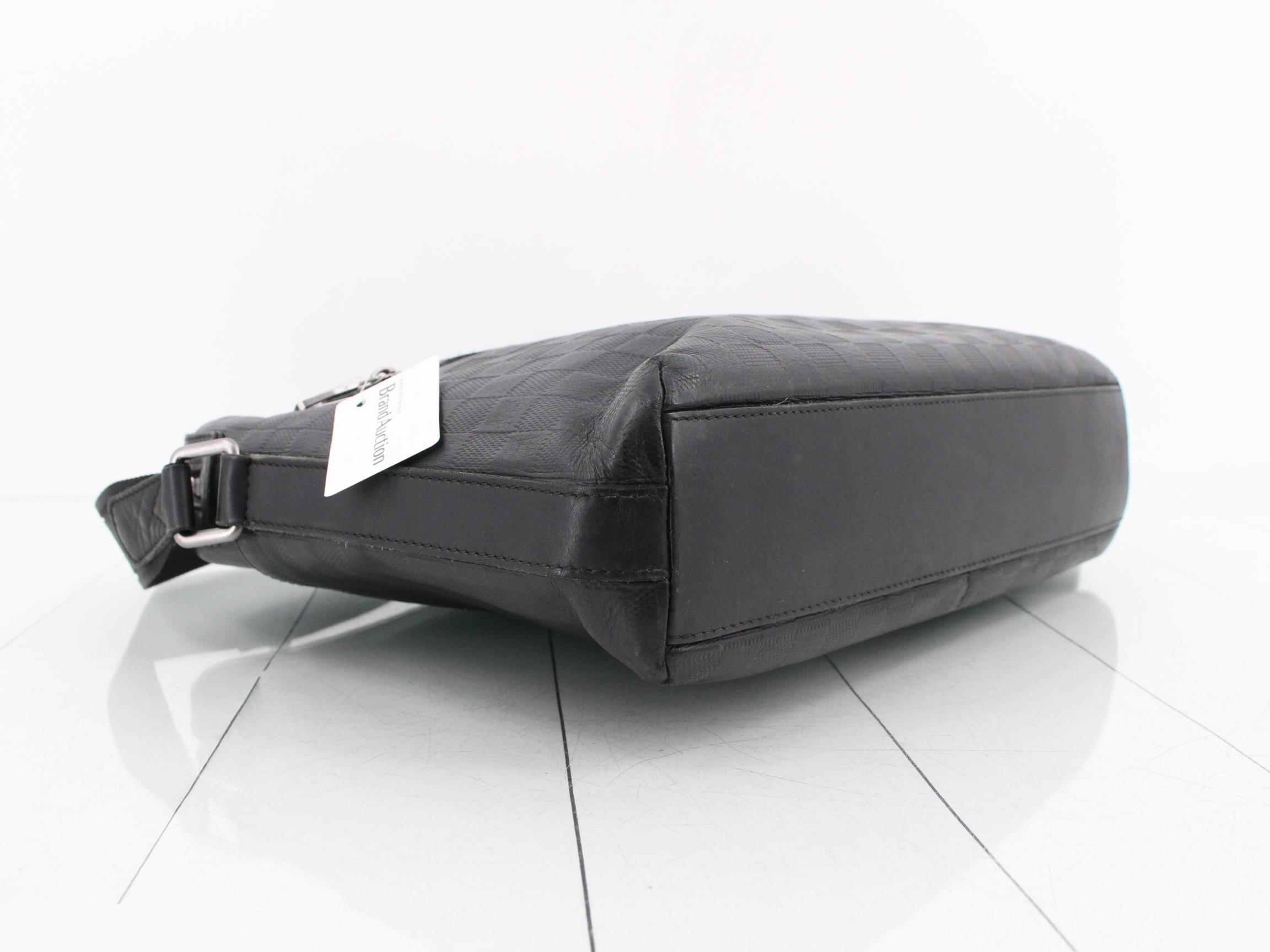 Damier Amphicalypso MM Shoulder Bag — view 5
