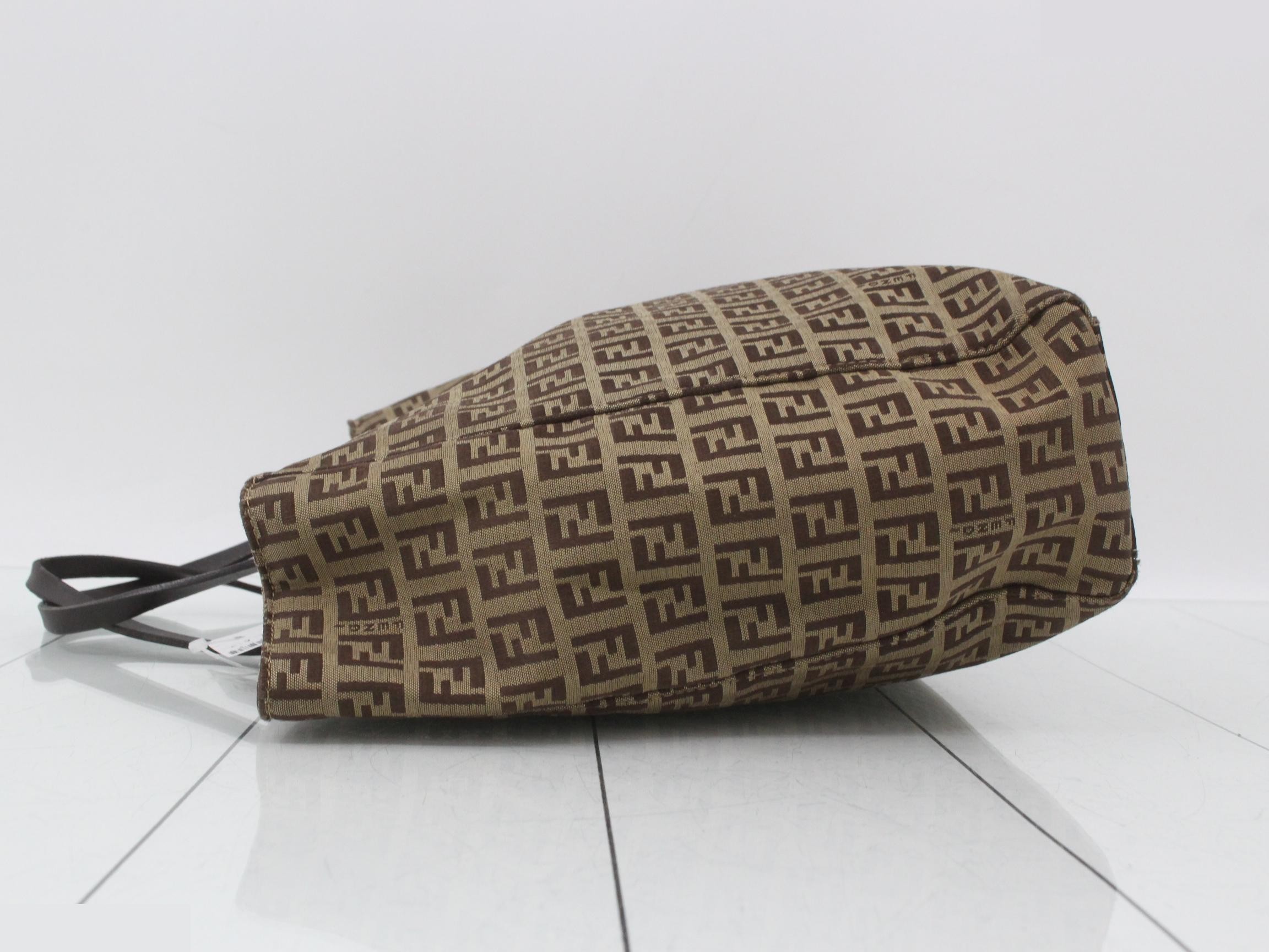Zucca Canvas Handbag — view 4