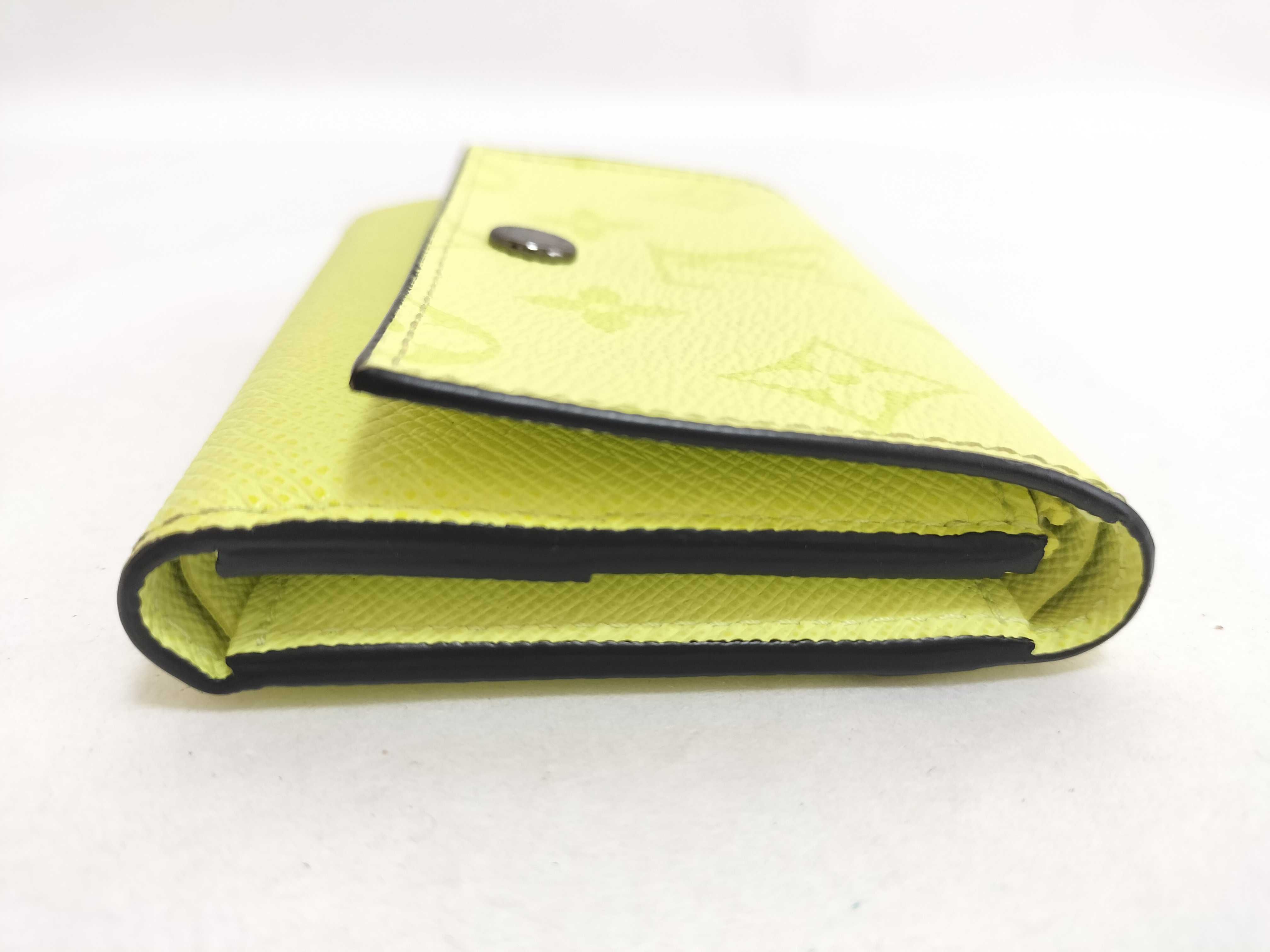 Taigarama Victor Wallet Tri-fold Wallet Yellow — view 5