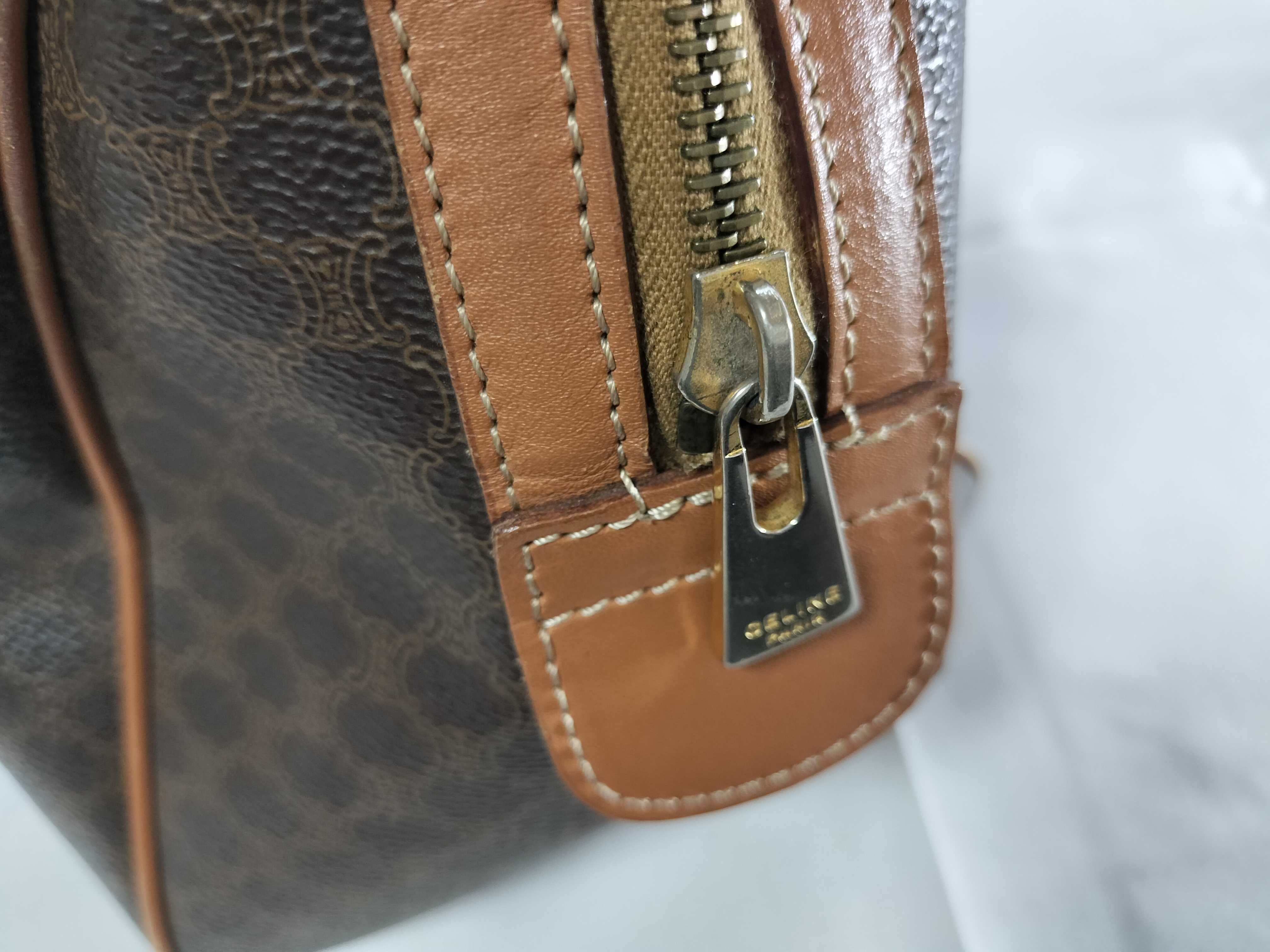 Triomphe Handbag — view 12