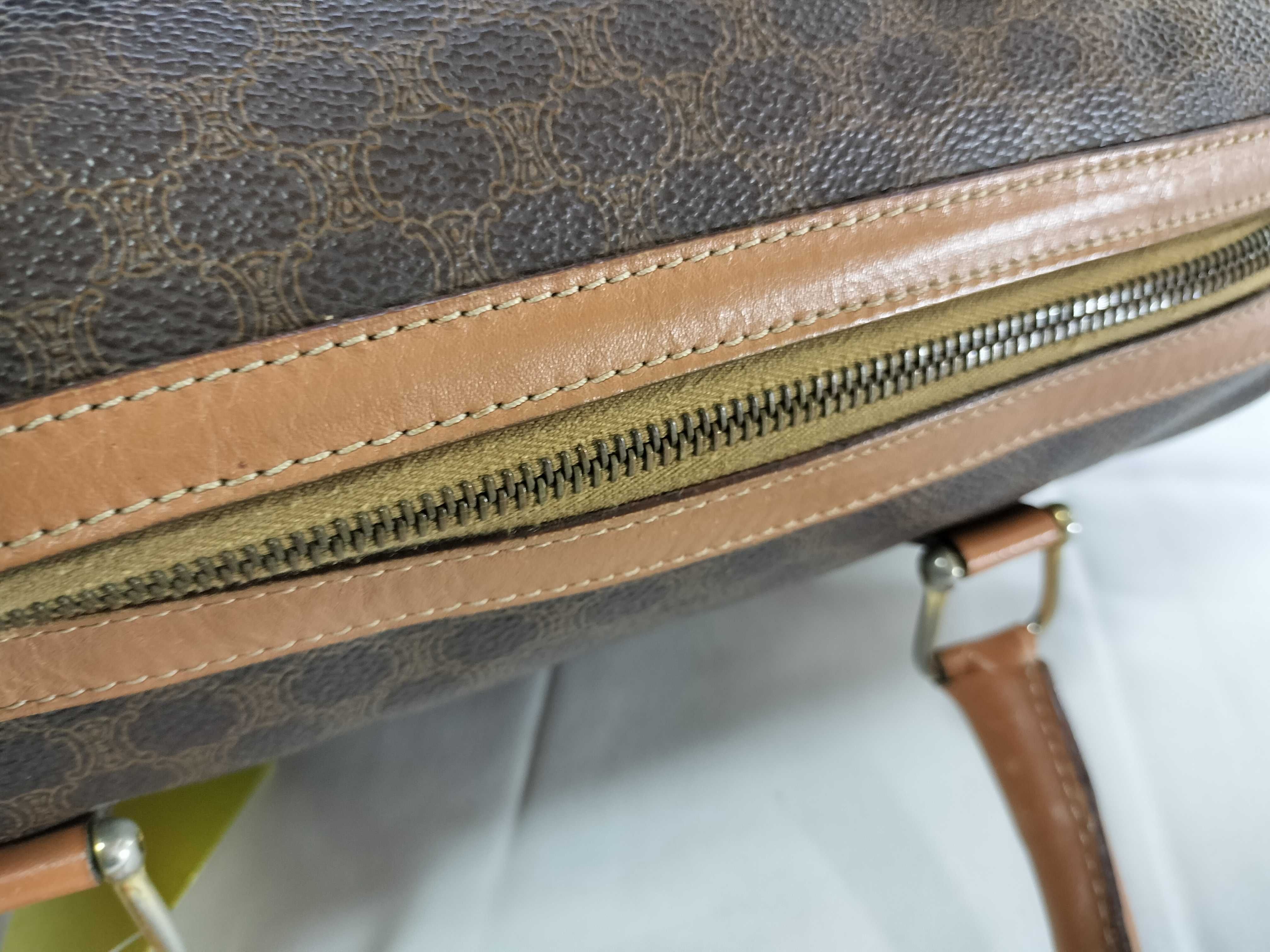 Triomphe Handbag — view 6