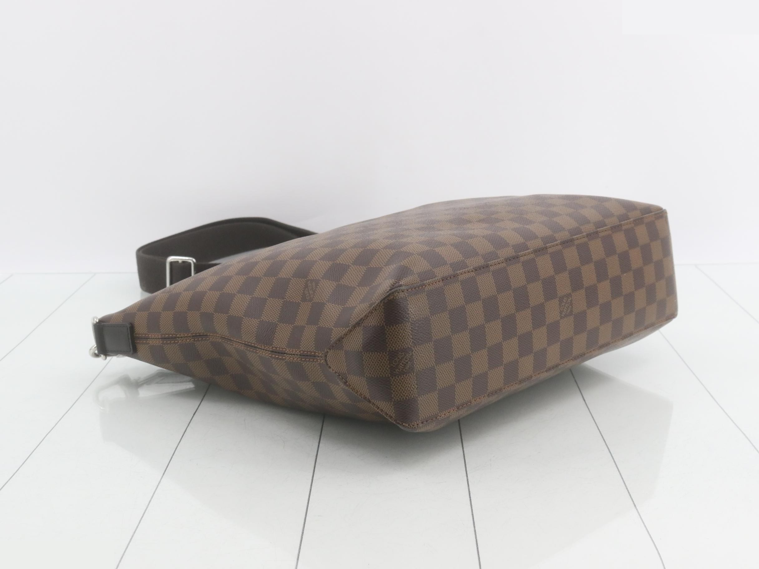 Damier Jake Tote 2-Way Shoulder — view 5