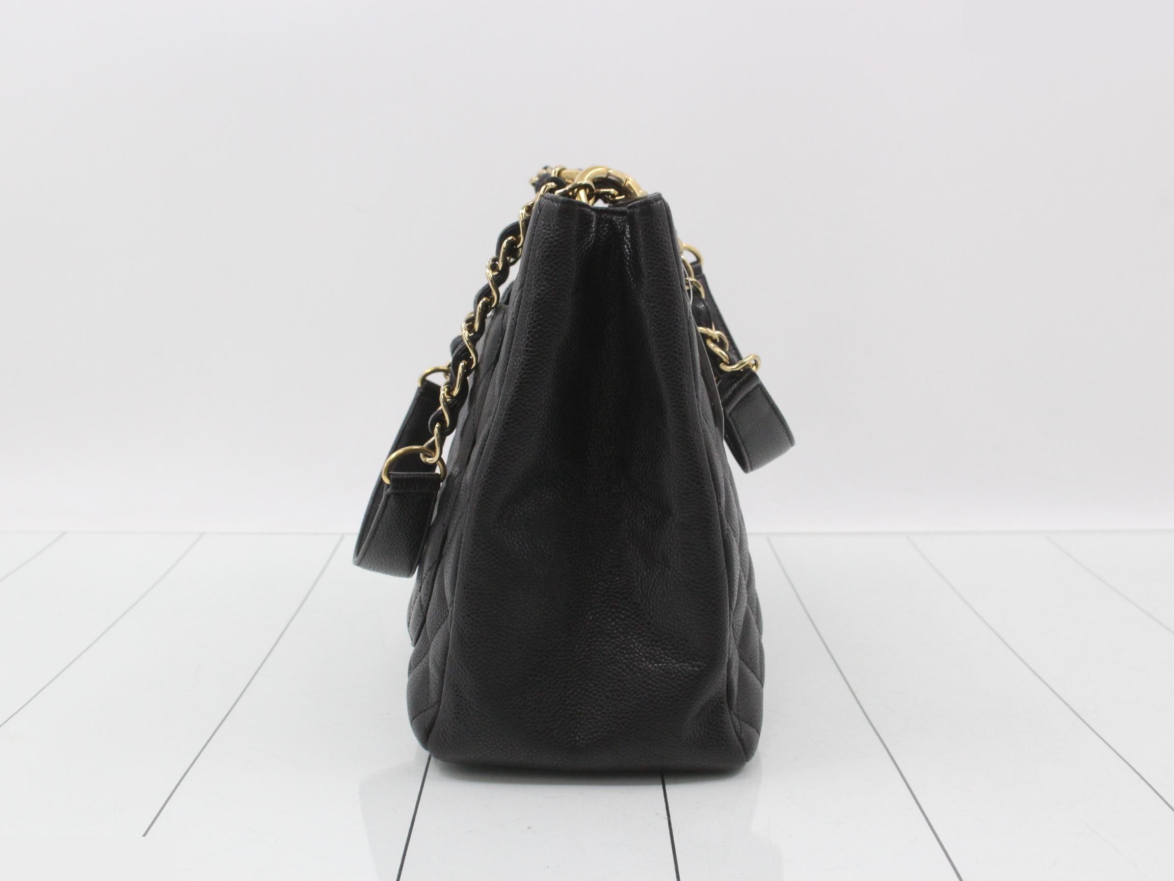 Caviar leather Matelassé GST chain shoulder bag, black hardware. — view 4