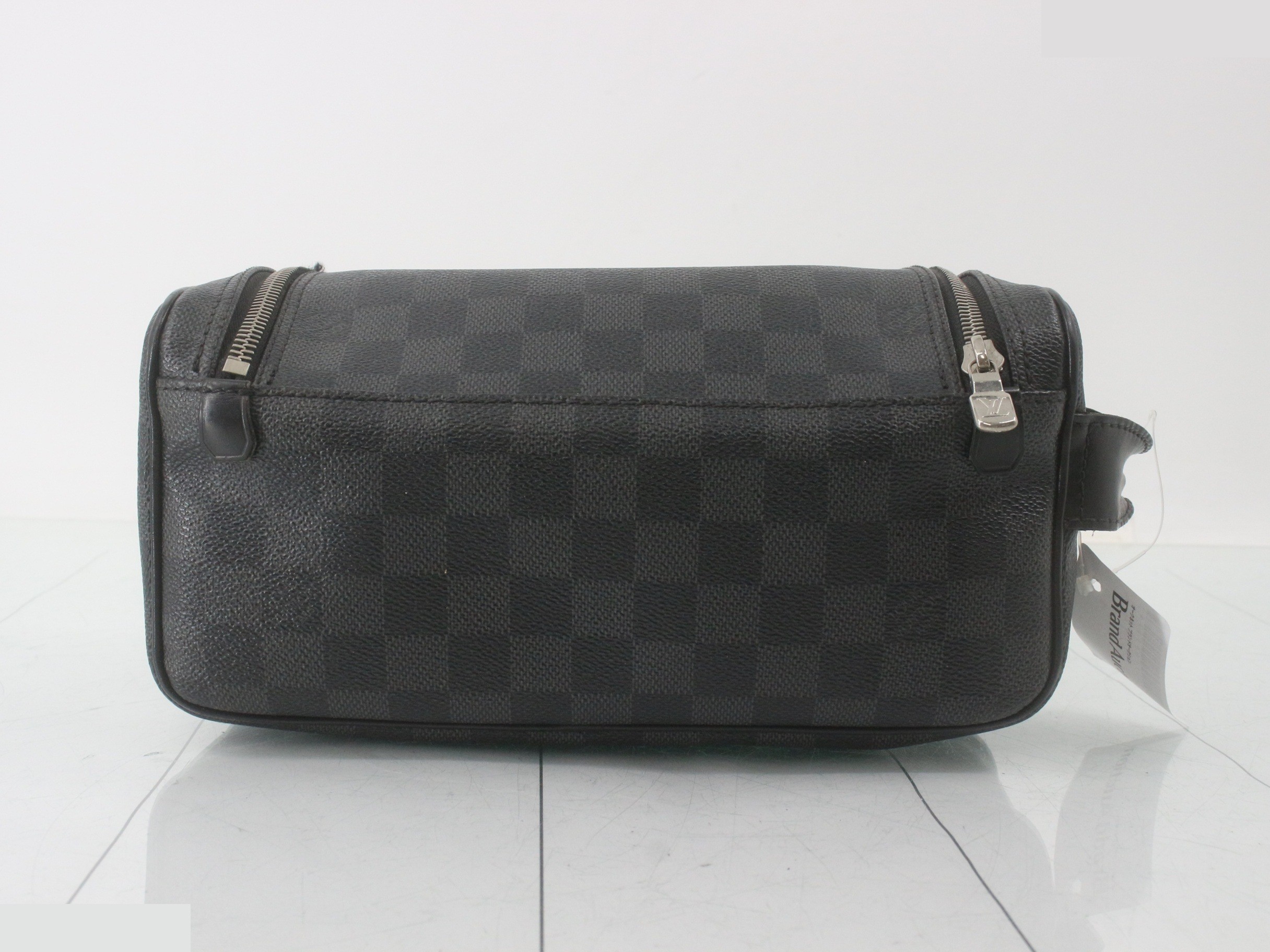 Damier Graphite Toiletry Pouch — view 2