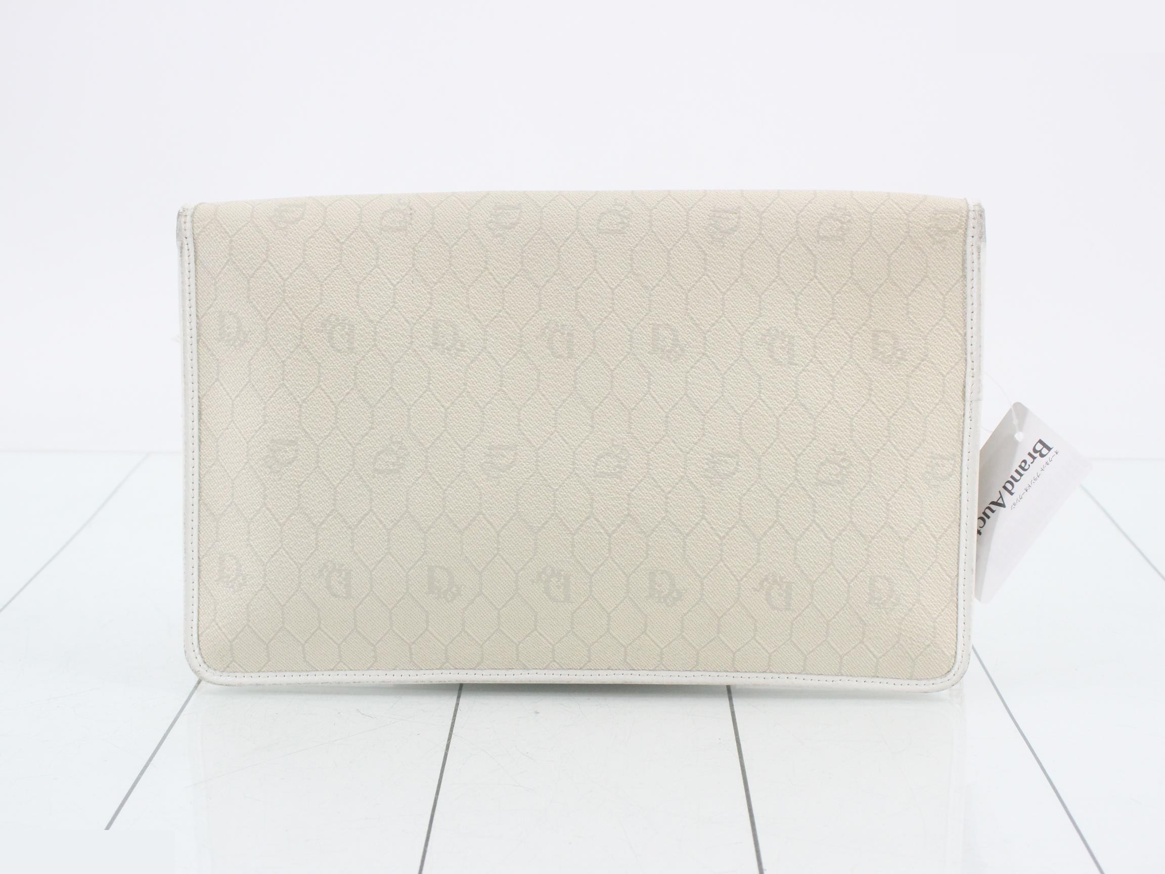 handbag — view 2