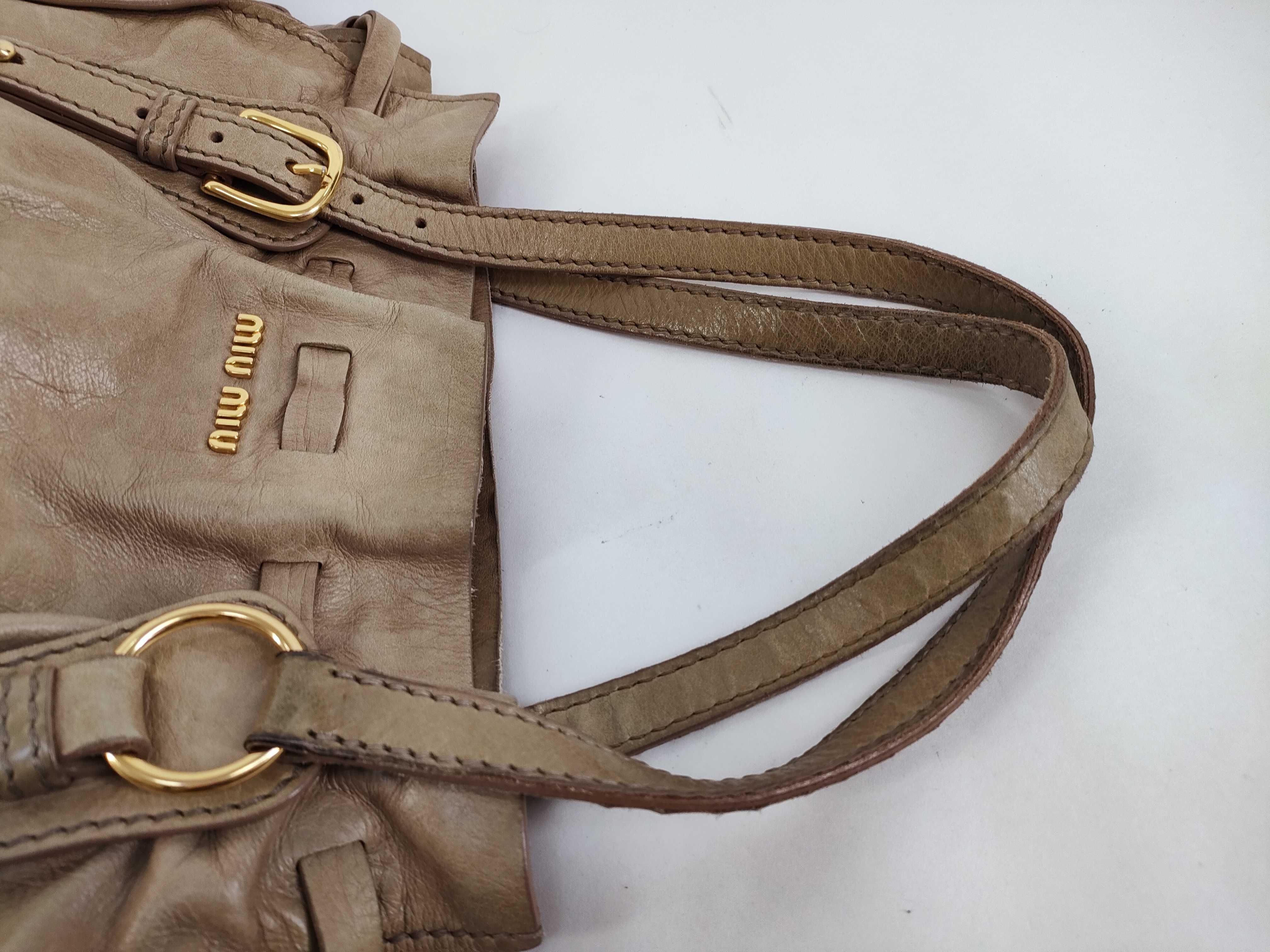 tote bag, leather, beige tote bag — view 3