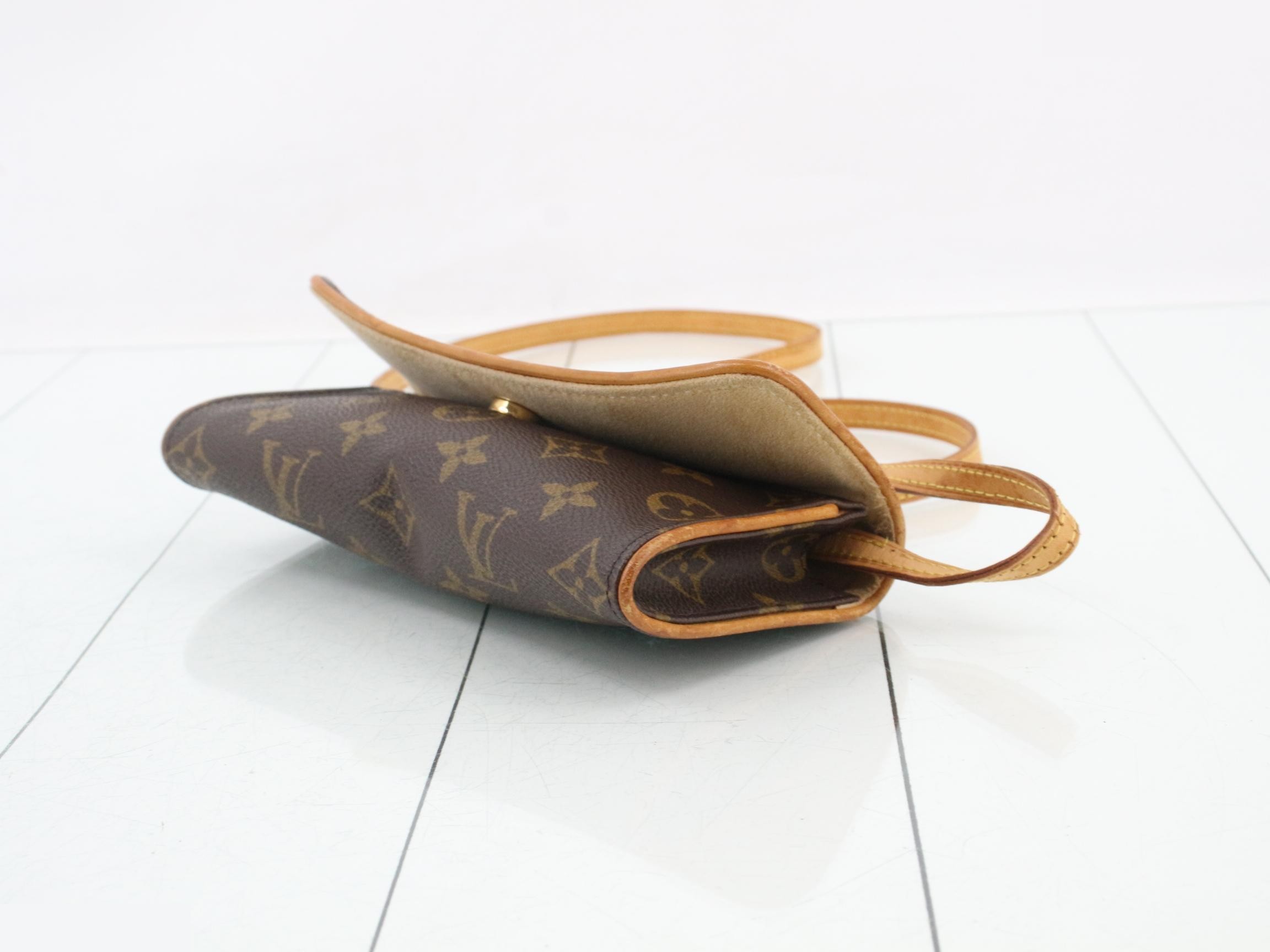 M51854 Pochette Twin PM — view 6