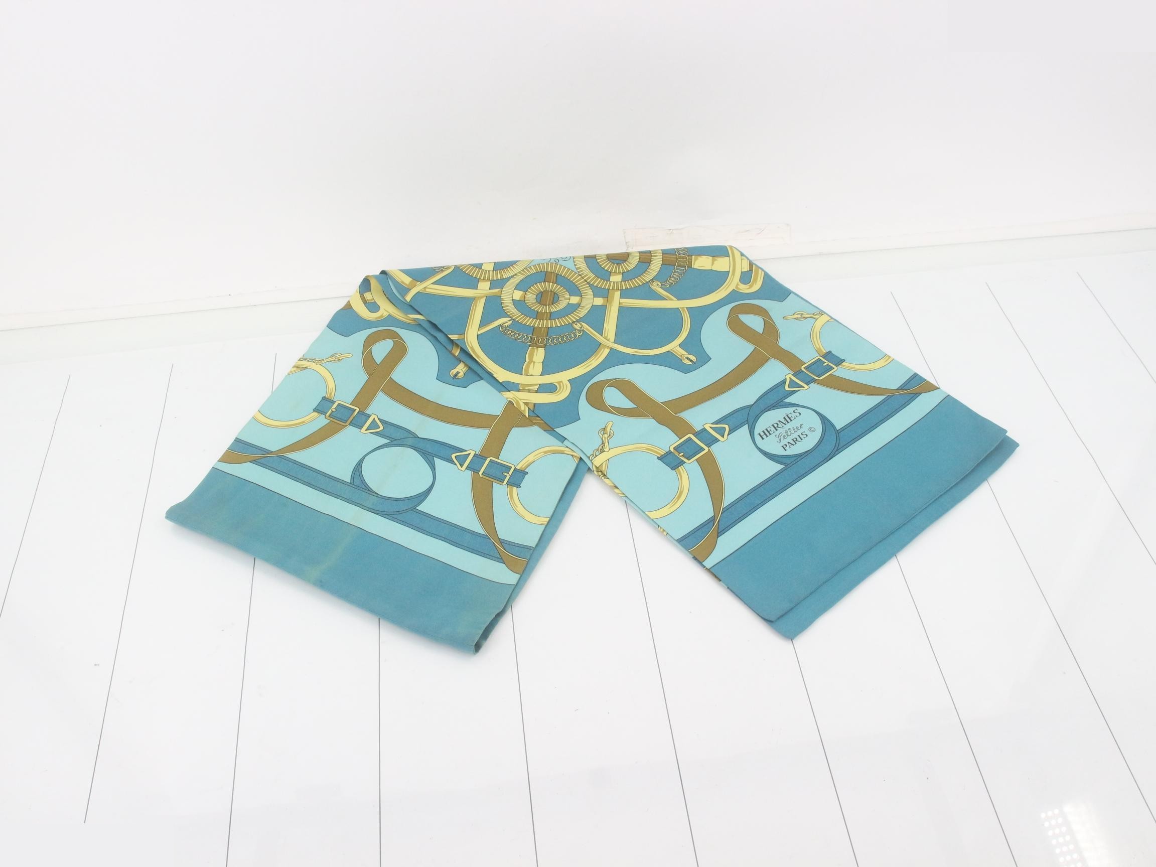 Hermès scarf, Apron d'Or (Golden Spur) — view 2